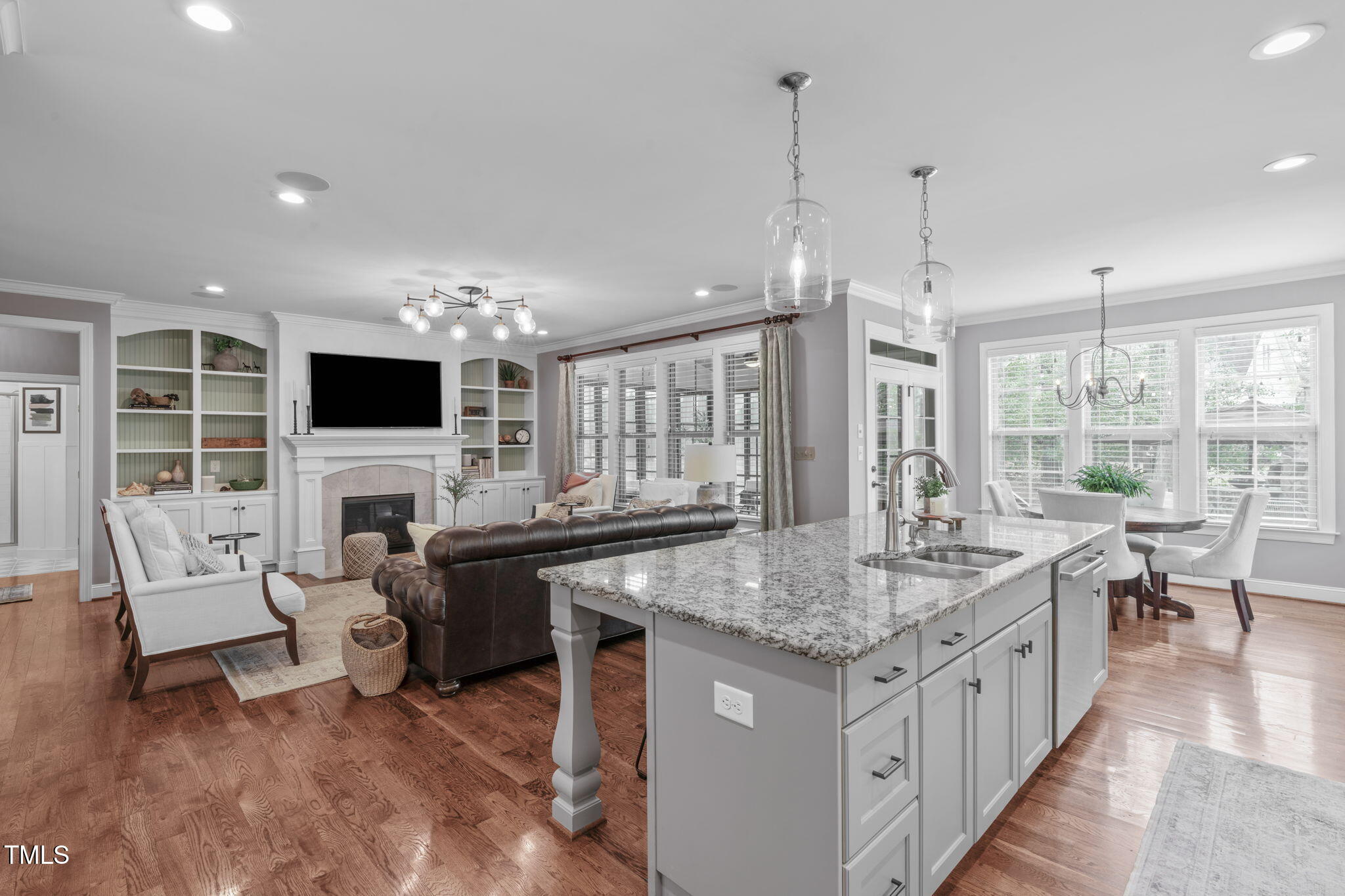 3608 Hillthorn Lane
