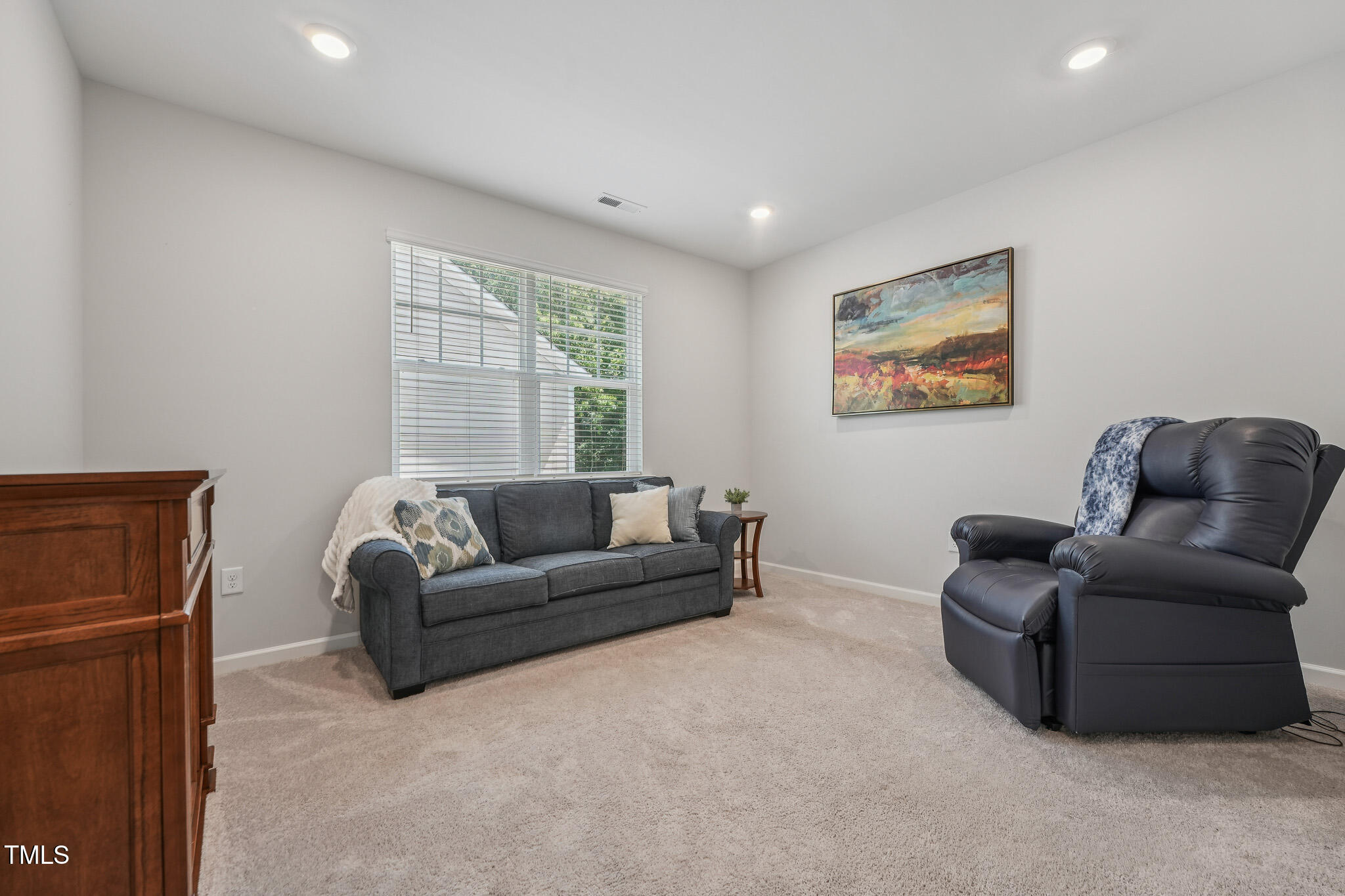 7117 Crested Iris Place
