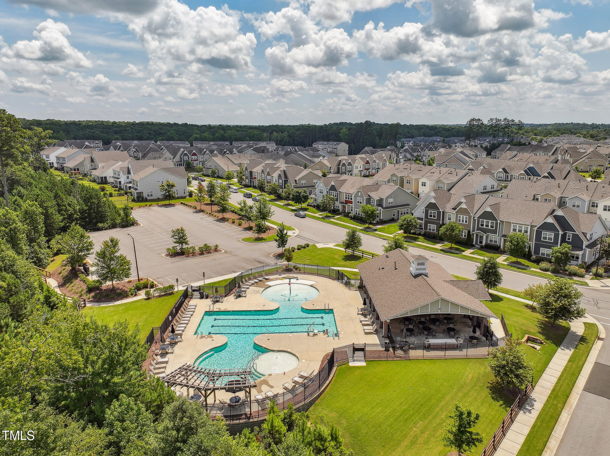 7117 Crested Iris Place