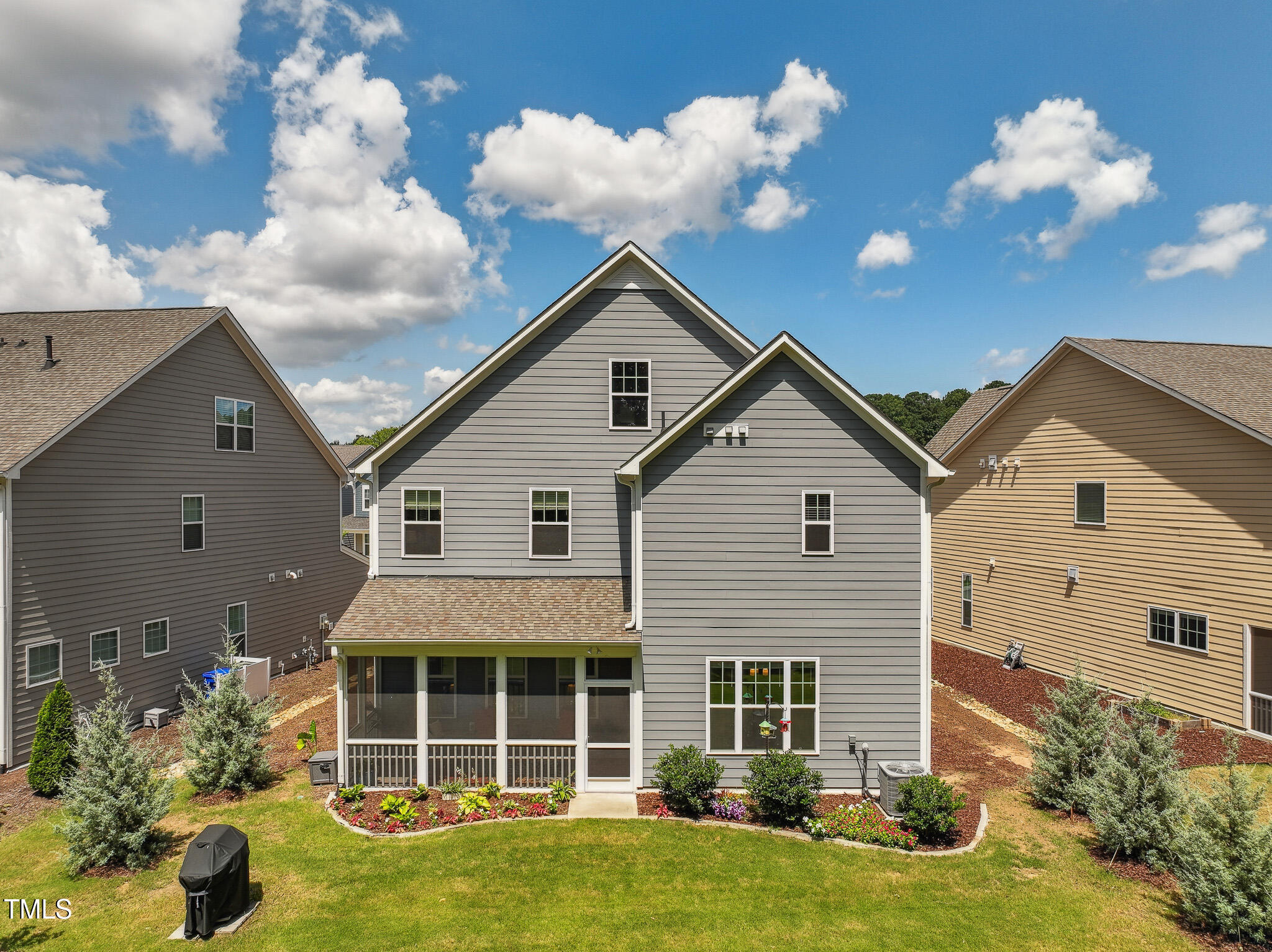 7117 Crested Iris Place