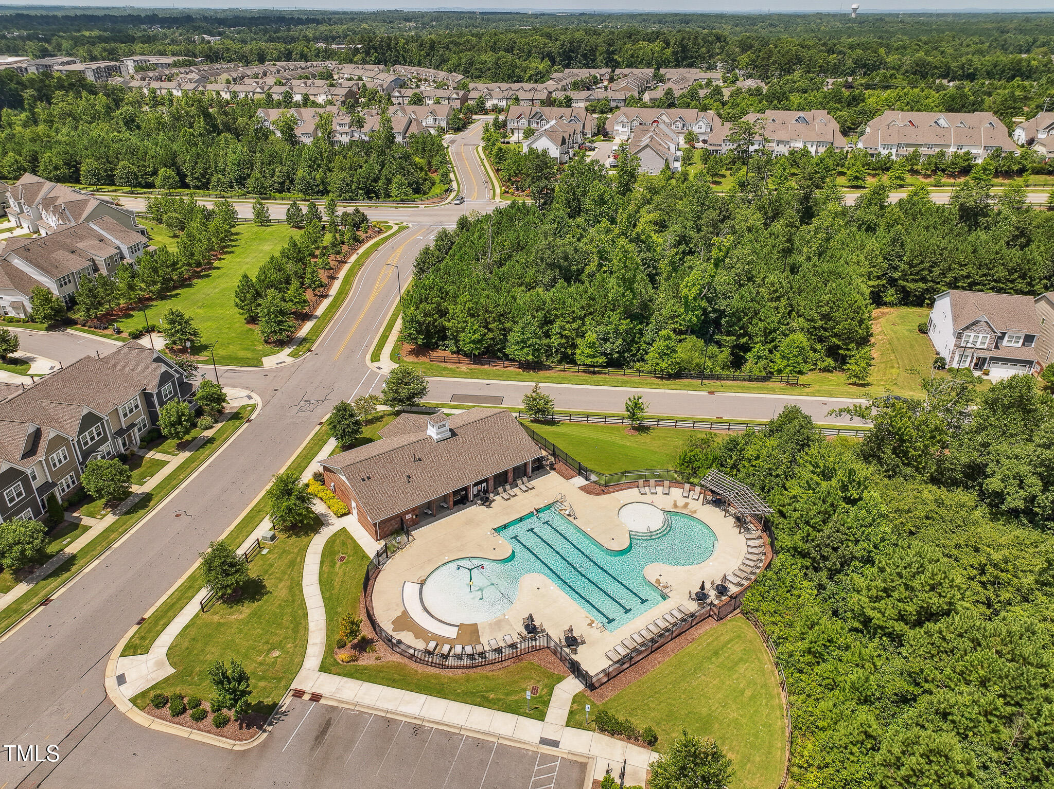 7117 Crested Iris Place