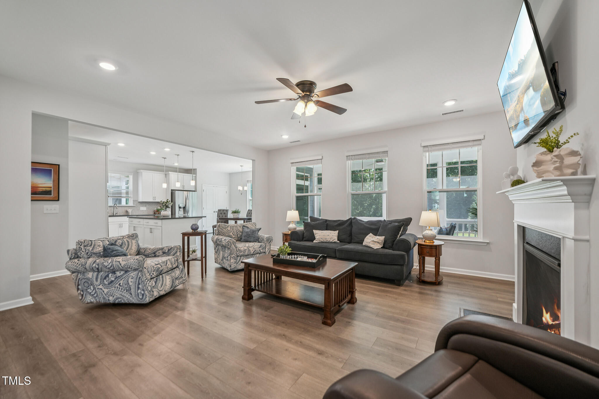 7117 Crested Iris Place