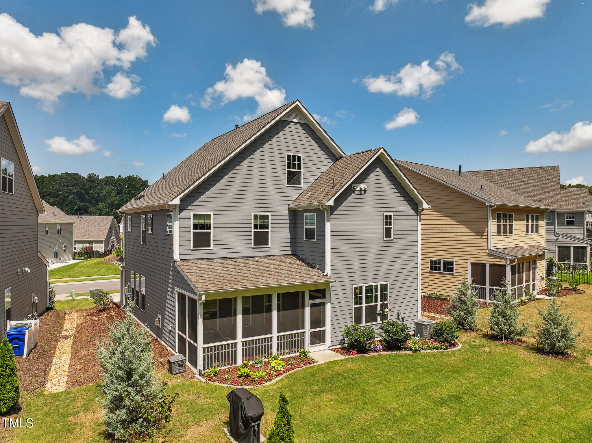 7117 Crested Iris Place
