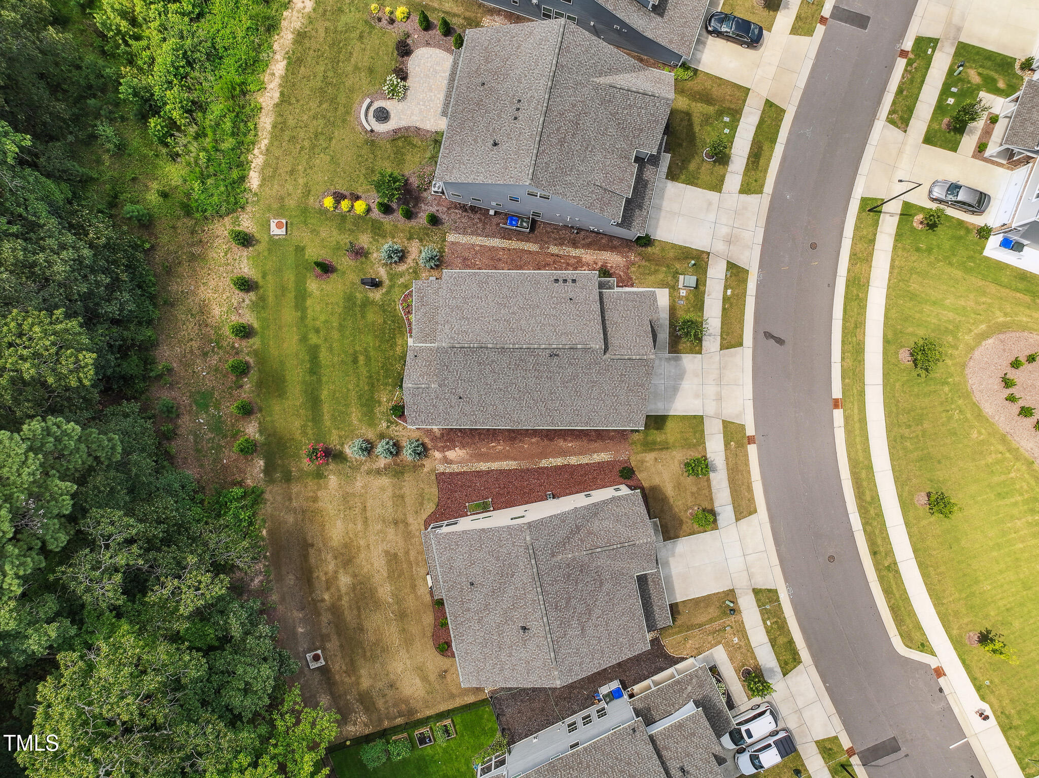 7117 Crested Iris Place