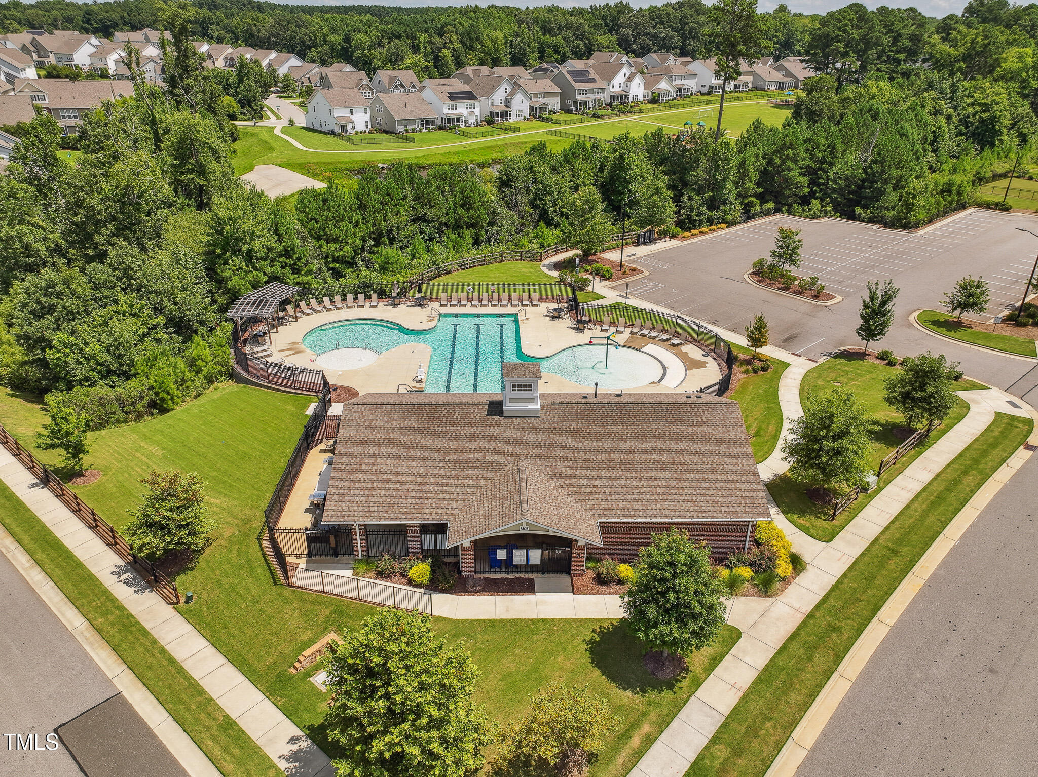 7117 Crested Iris Place