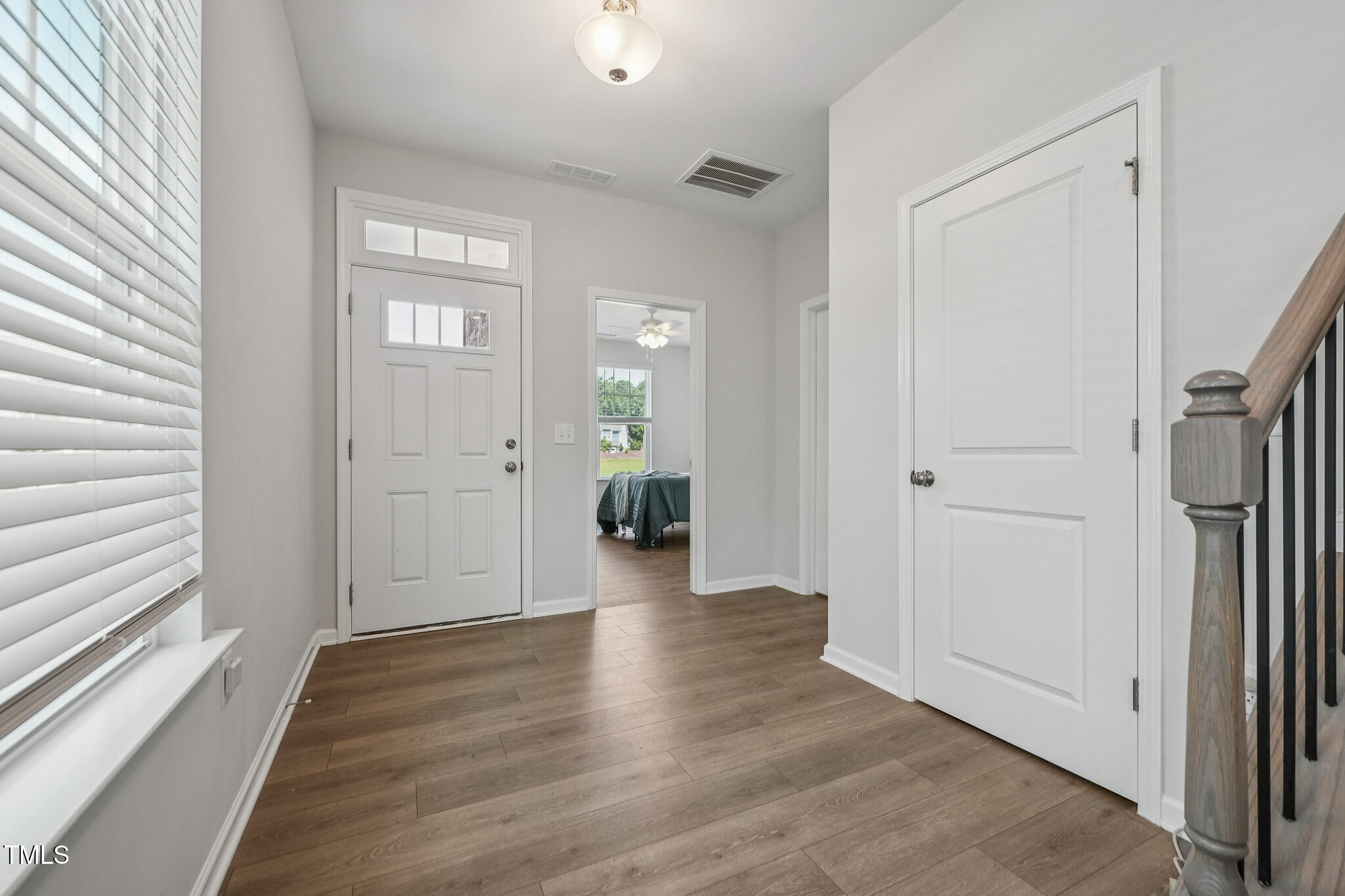 7117 Crested Iris Place
