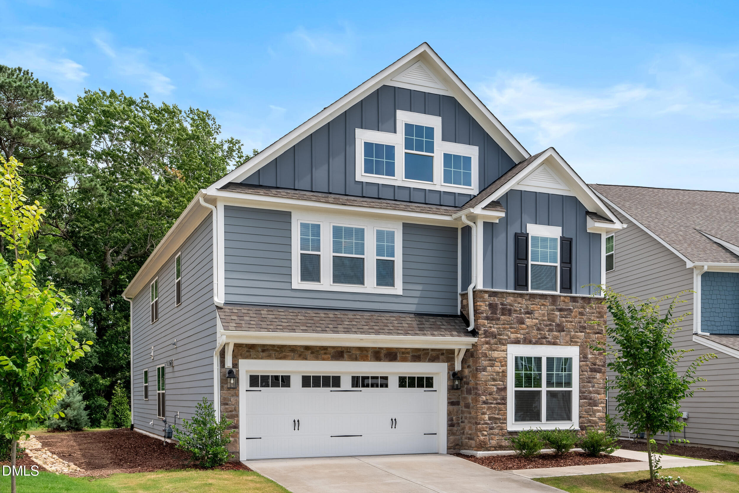 7117 Crested Iris Place