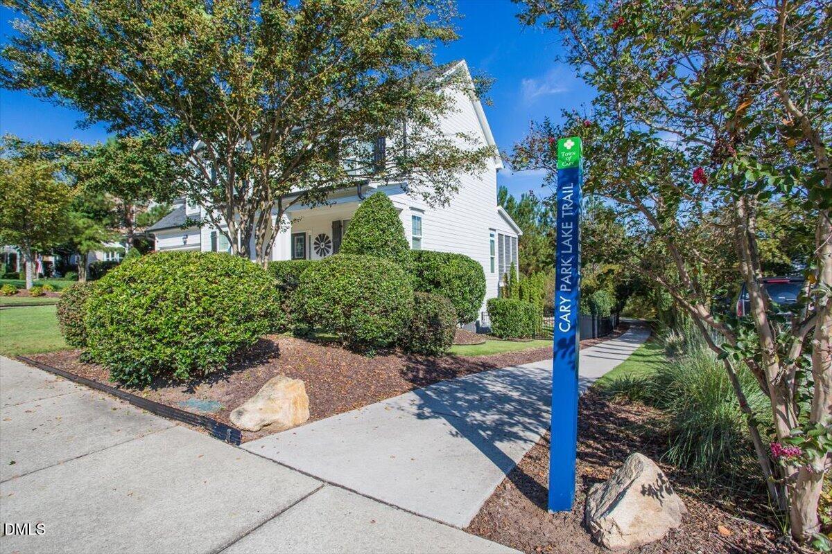 110 Lantern Ridge Lane