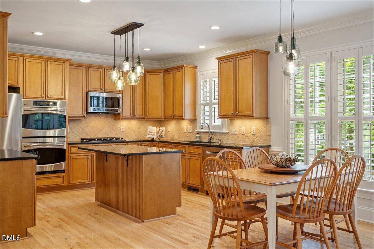 110 Lantern Ridge Lane