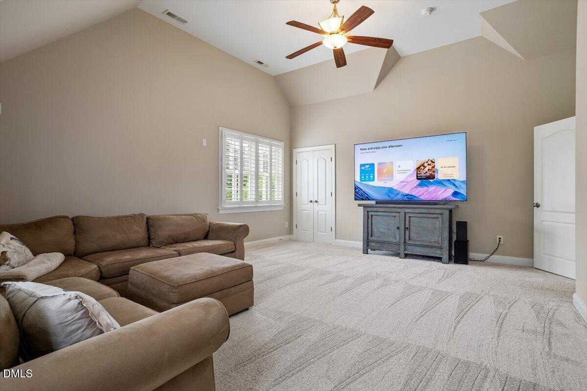 110 Lantern Ridge Lane