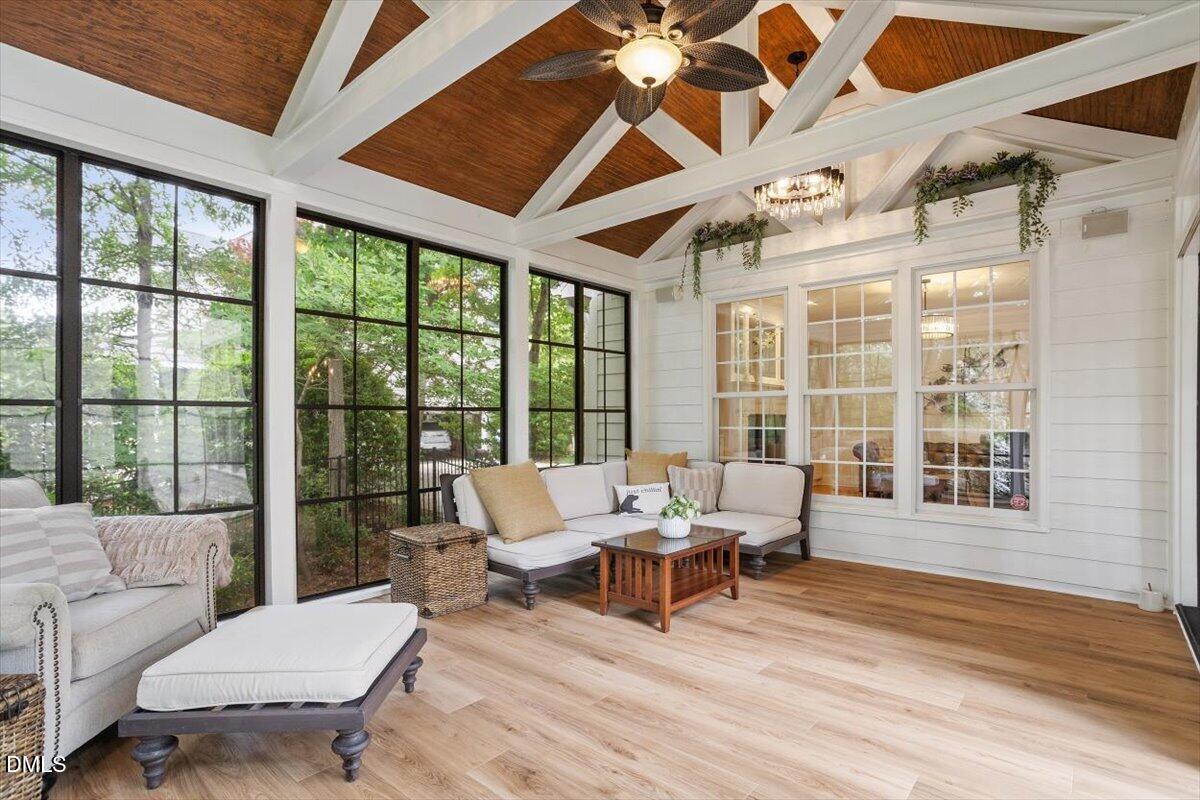 110 Lantern Ridge Lane
