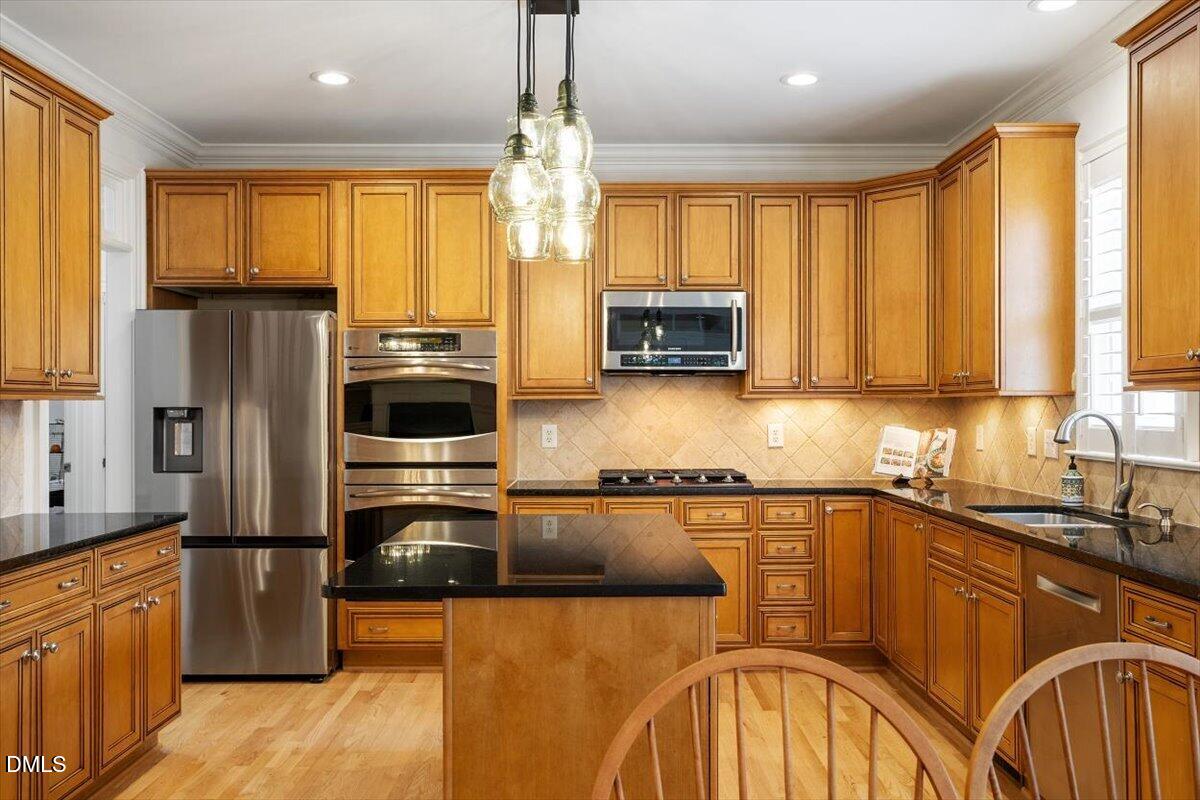 110 Lantern Ridge Lane