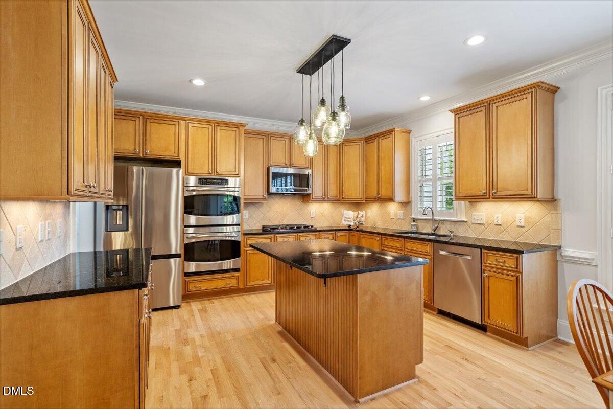 110 Lantern Ridge Lane