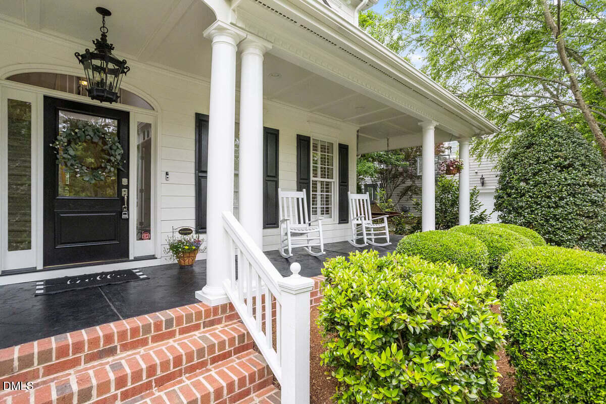 110 Lantern Ridge Lane