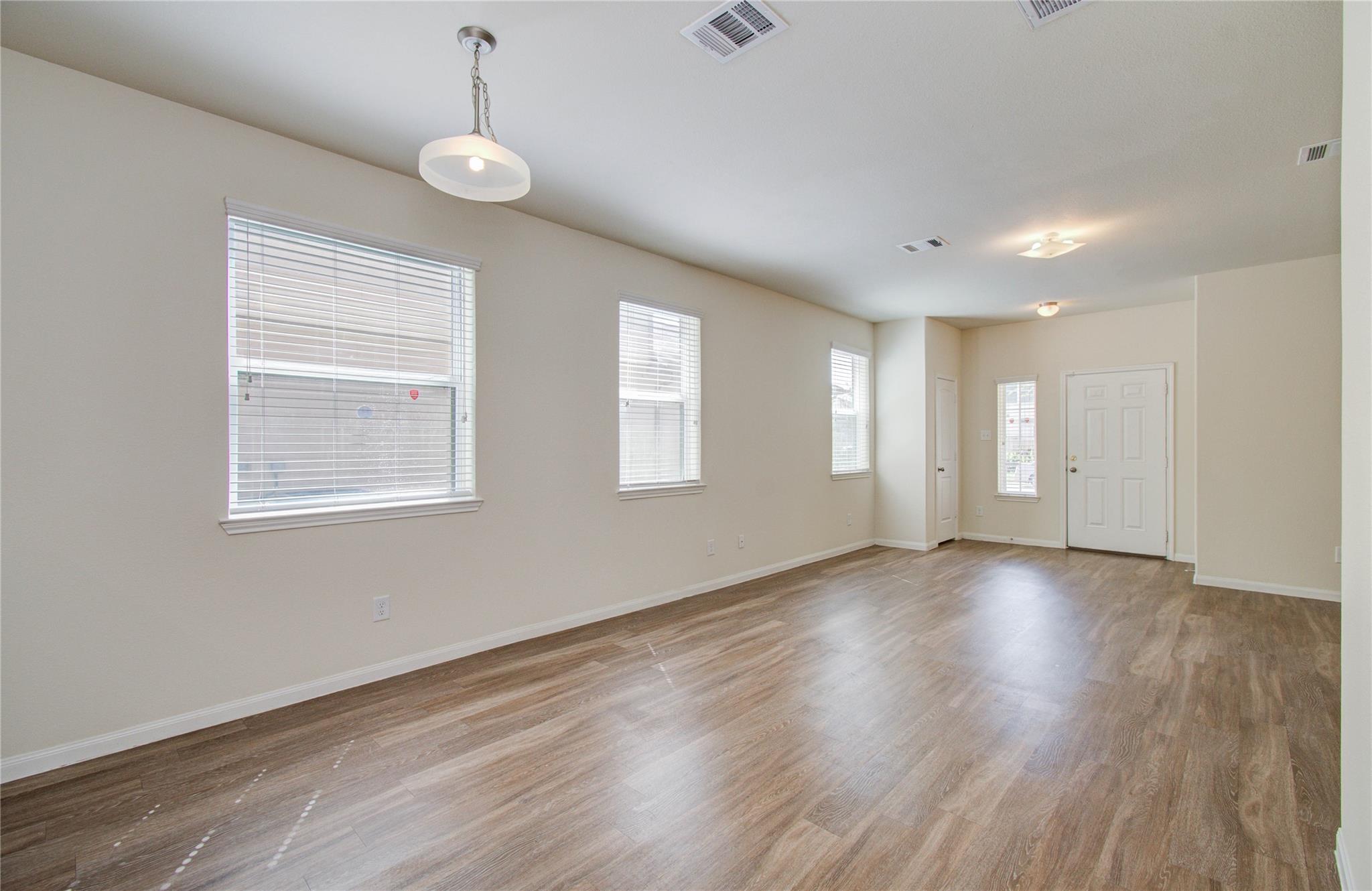 10410 Solitude Way