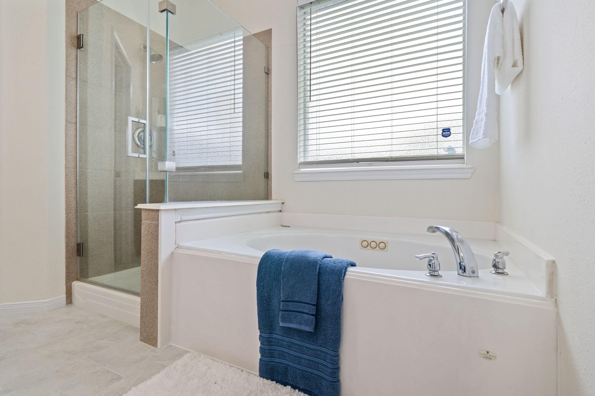 10326 Low Bridge Lane, Sugar Land