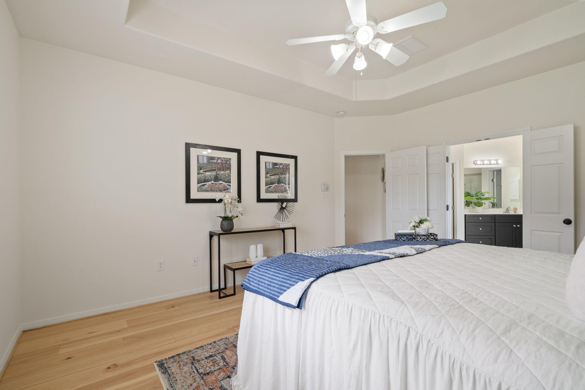 10326 Low Bridge Lane, Sugar Land