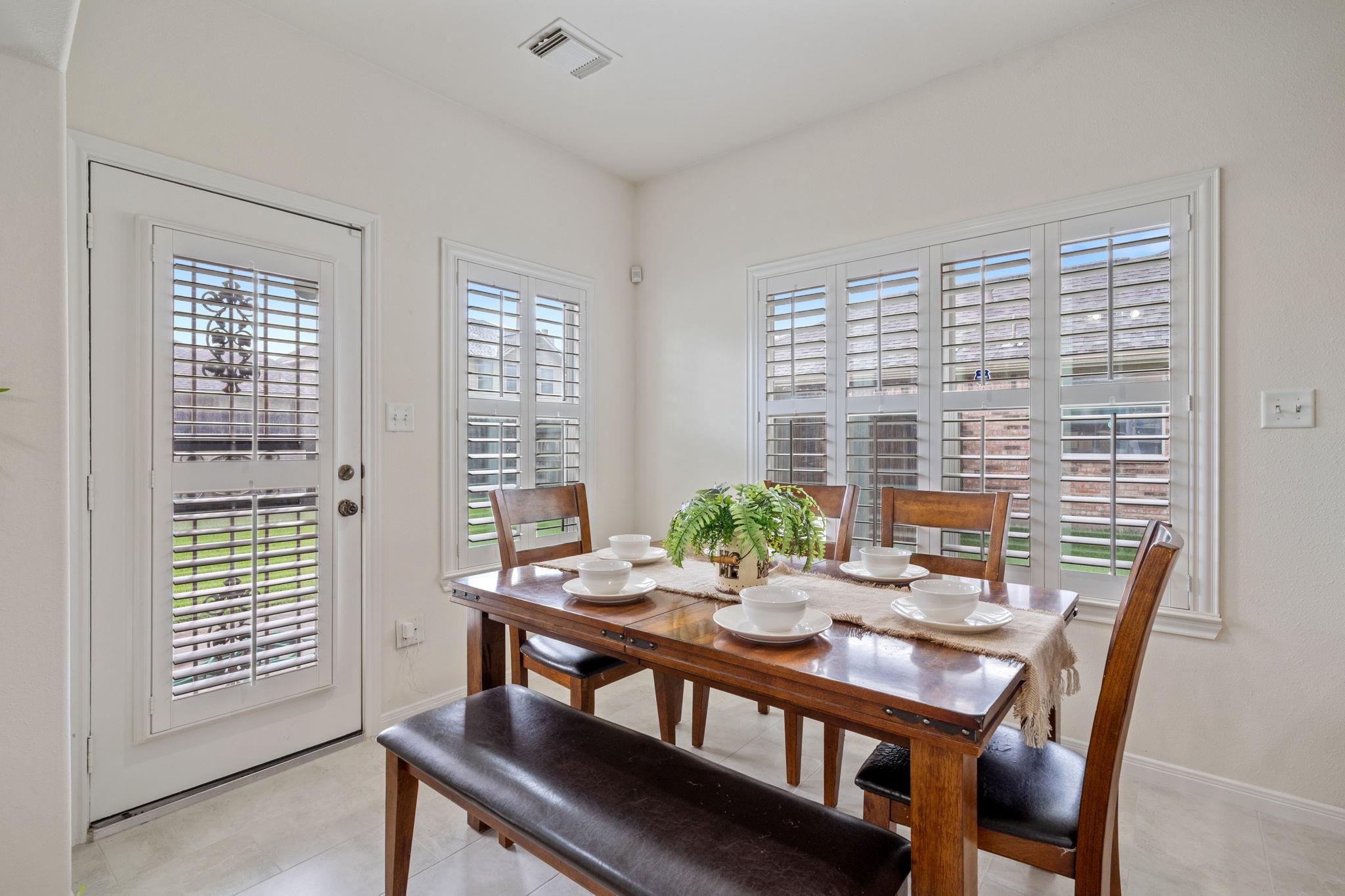 10326 Low Bridge Lane, Sugar Land