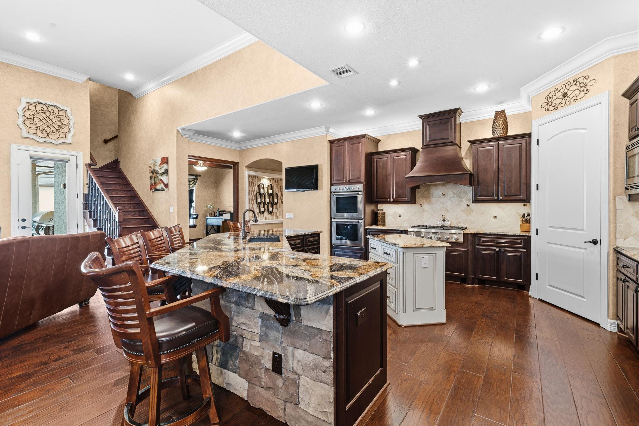 5127 Wheaton Park Drive