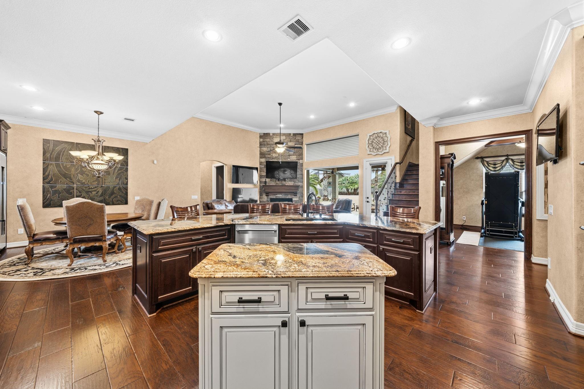 5127 Wheaton Park Drive