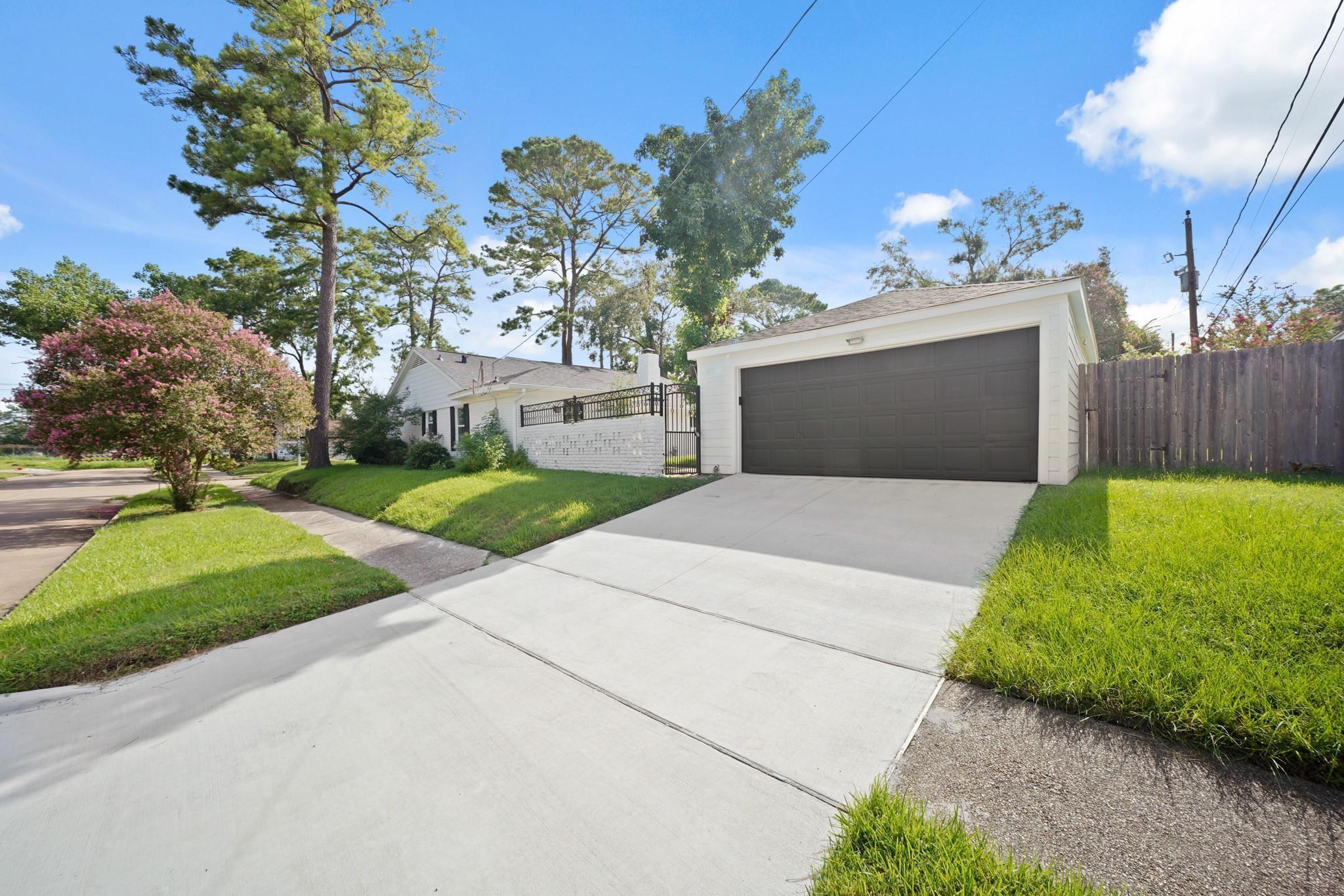 5943 Greenmont Drive