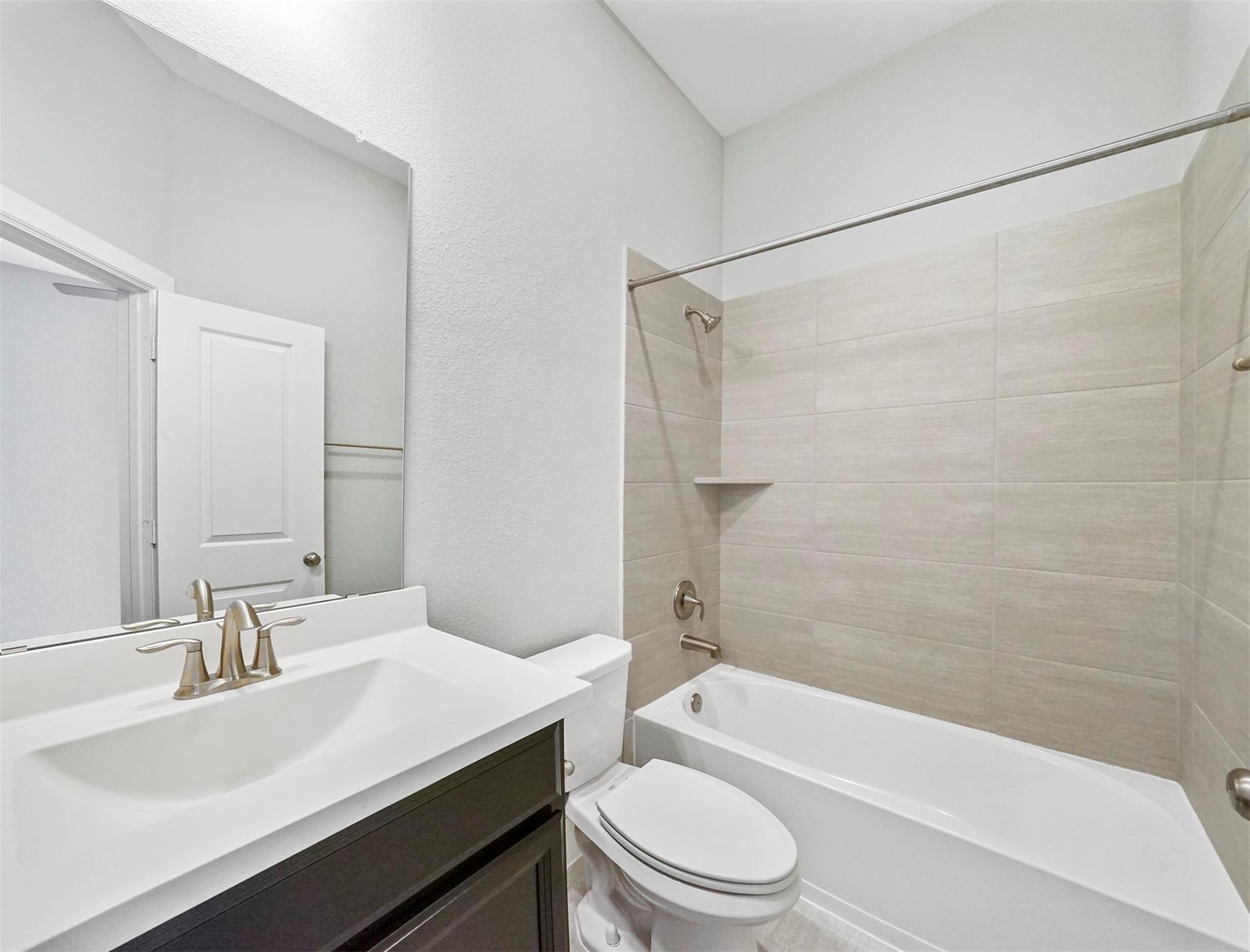 3447 Rich Radish Road