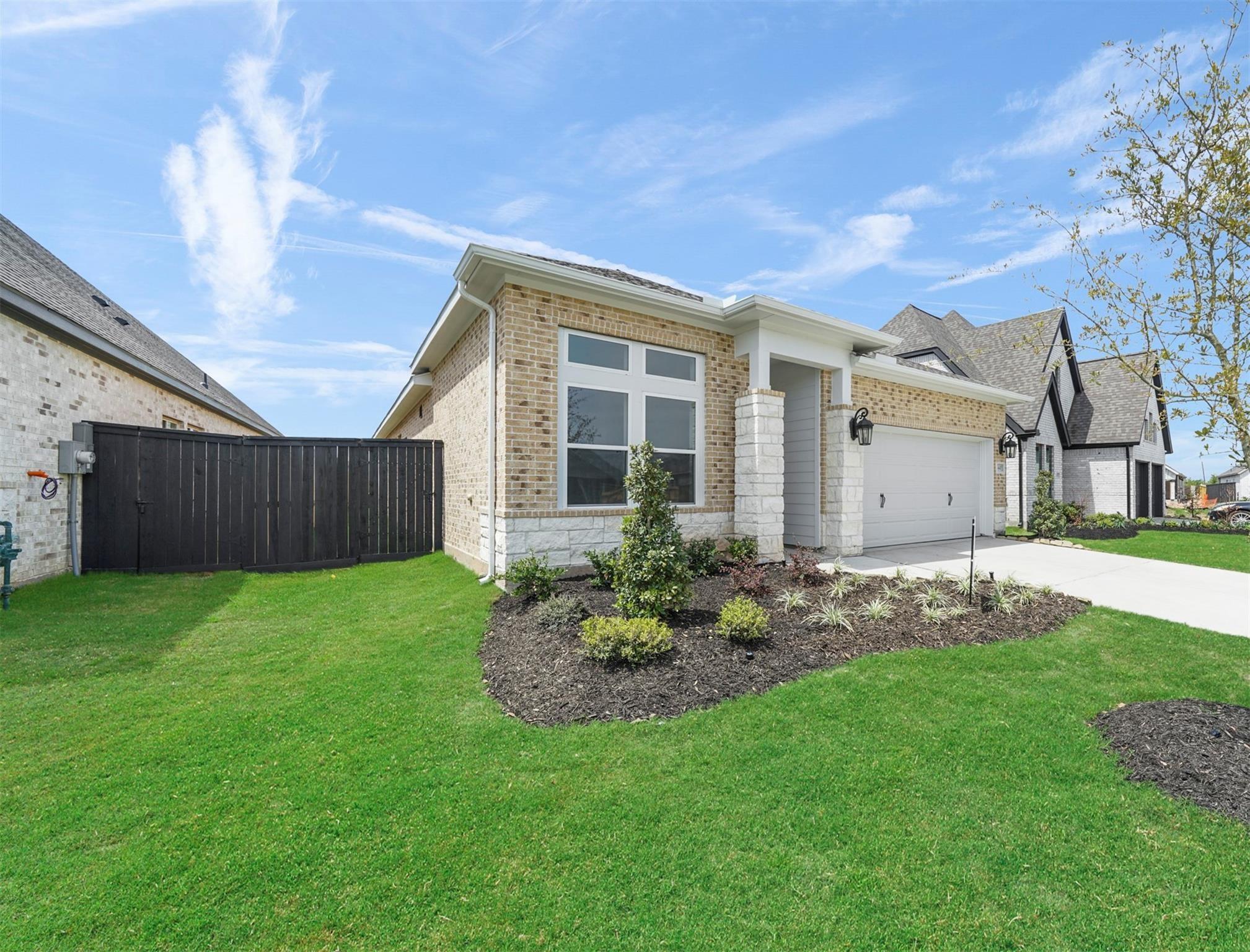 3447 Rich Radish Road