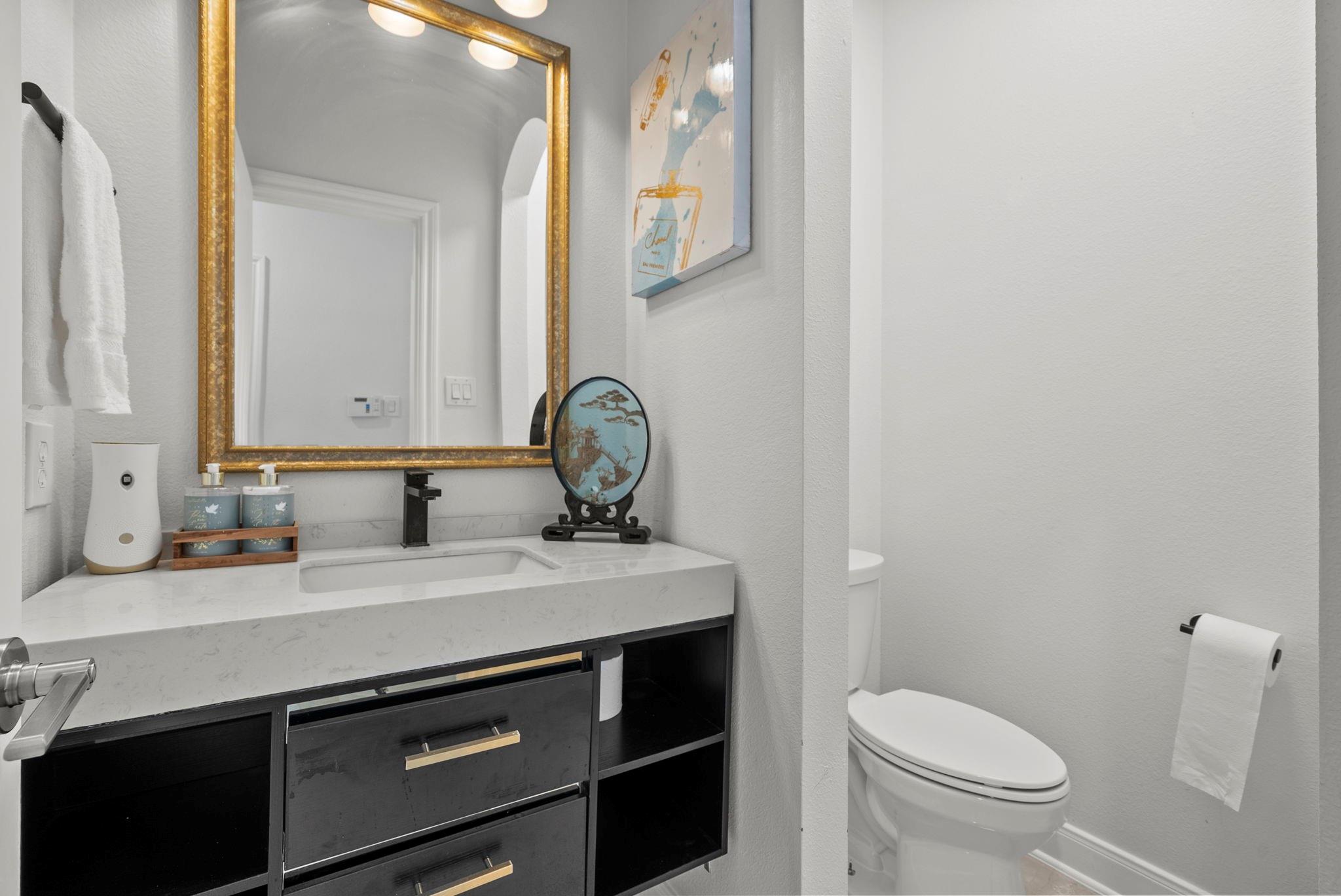 7122 Tessa Lakes Court
