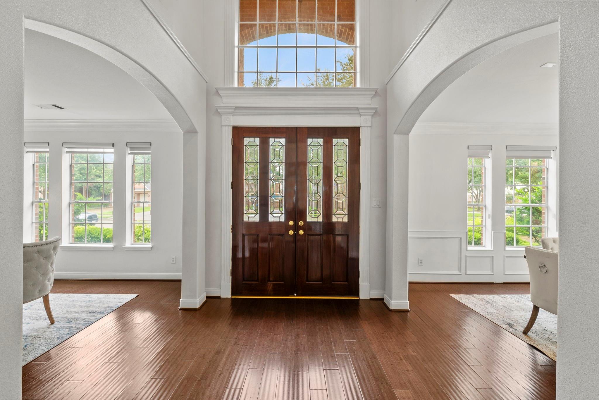 7122 Tessa Lakes Court