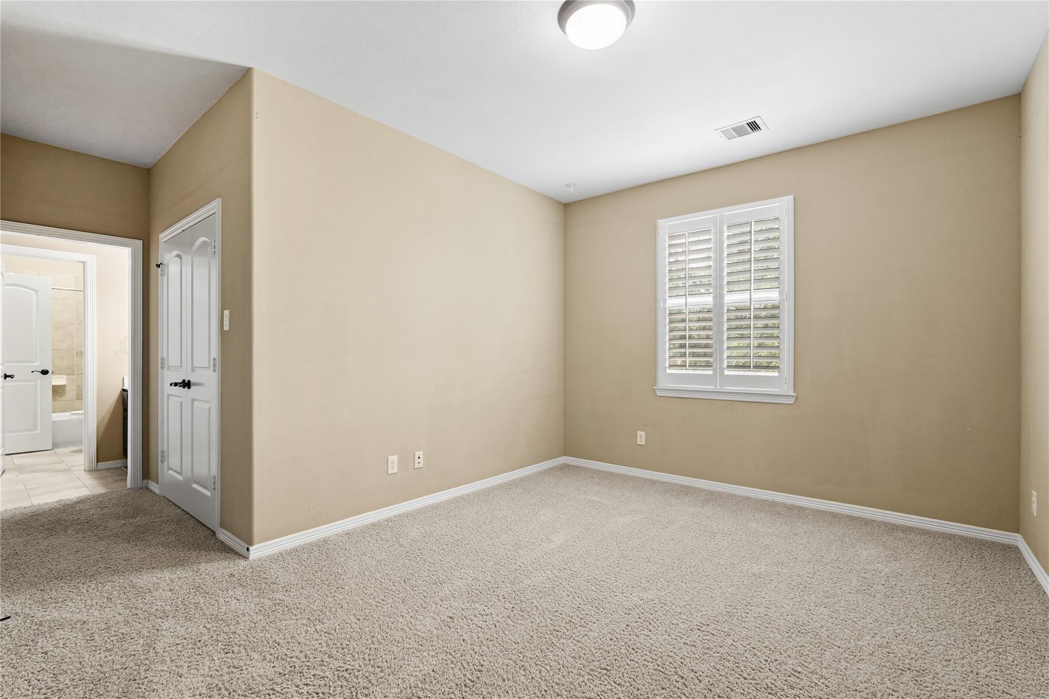 2515 Sentry Oak Way