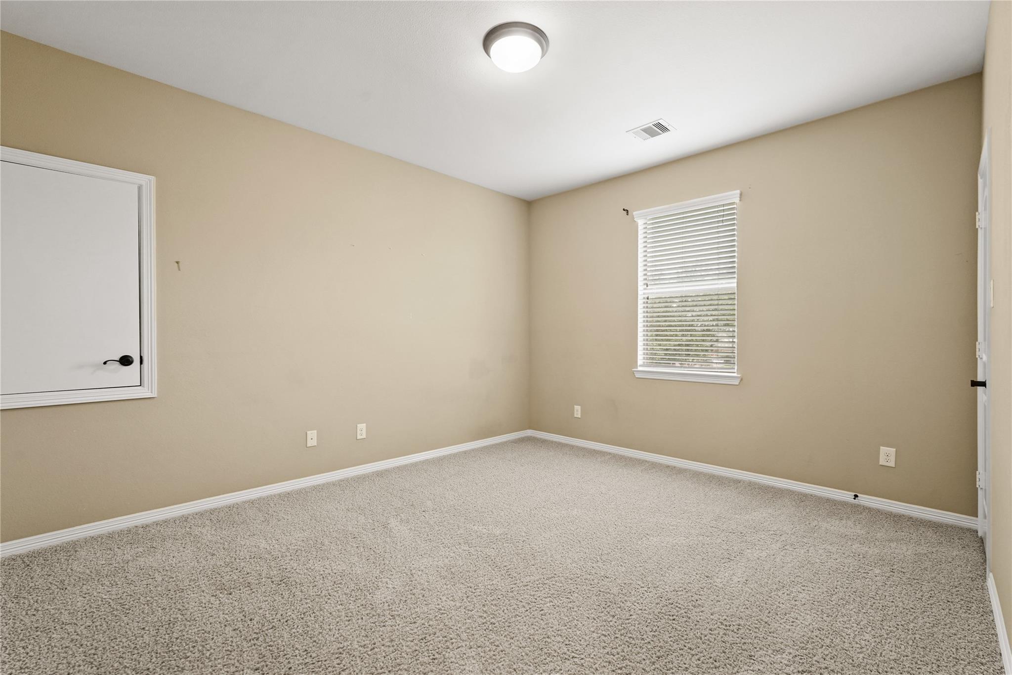 2515 Sentry Oak Way