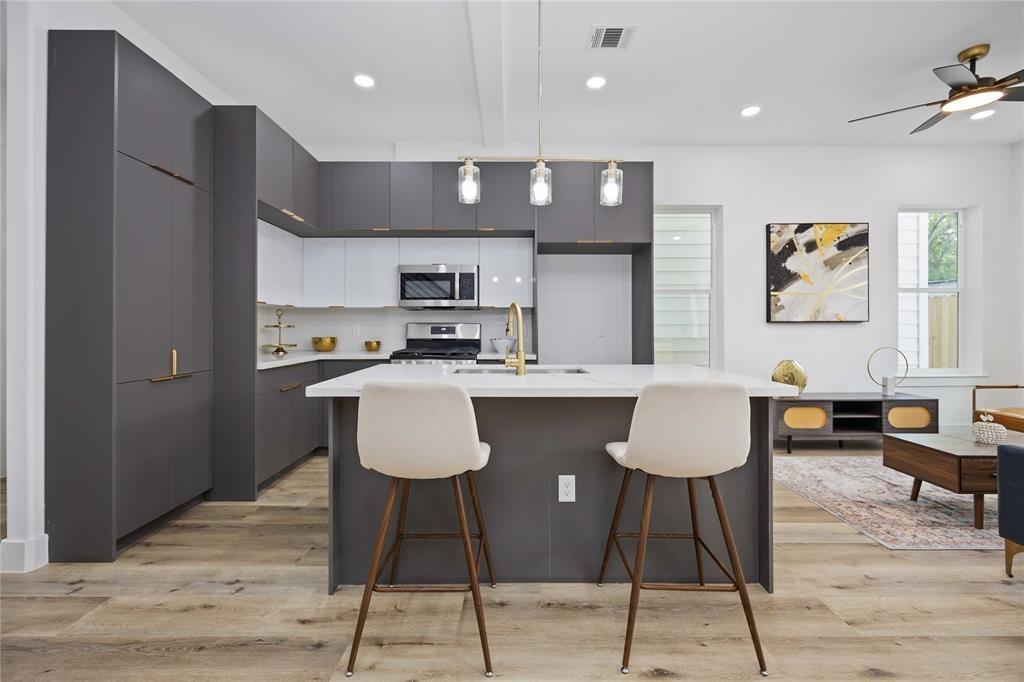 1805 Emir Street Unit M