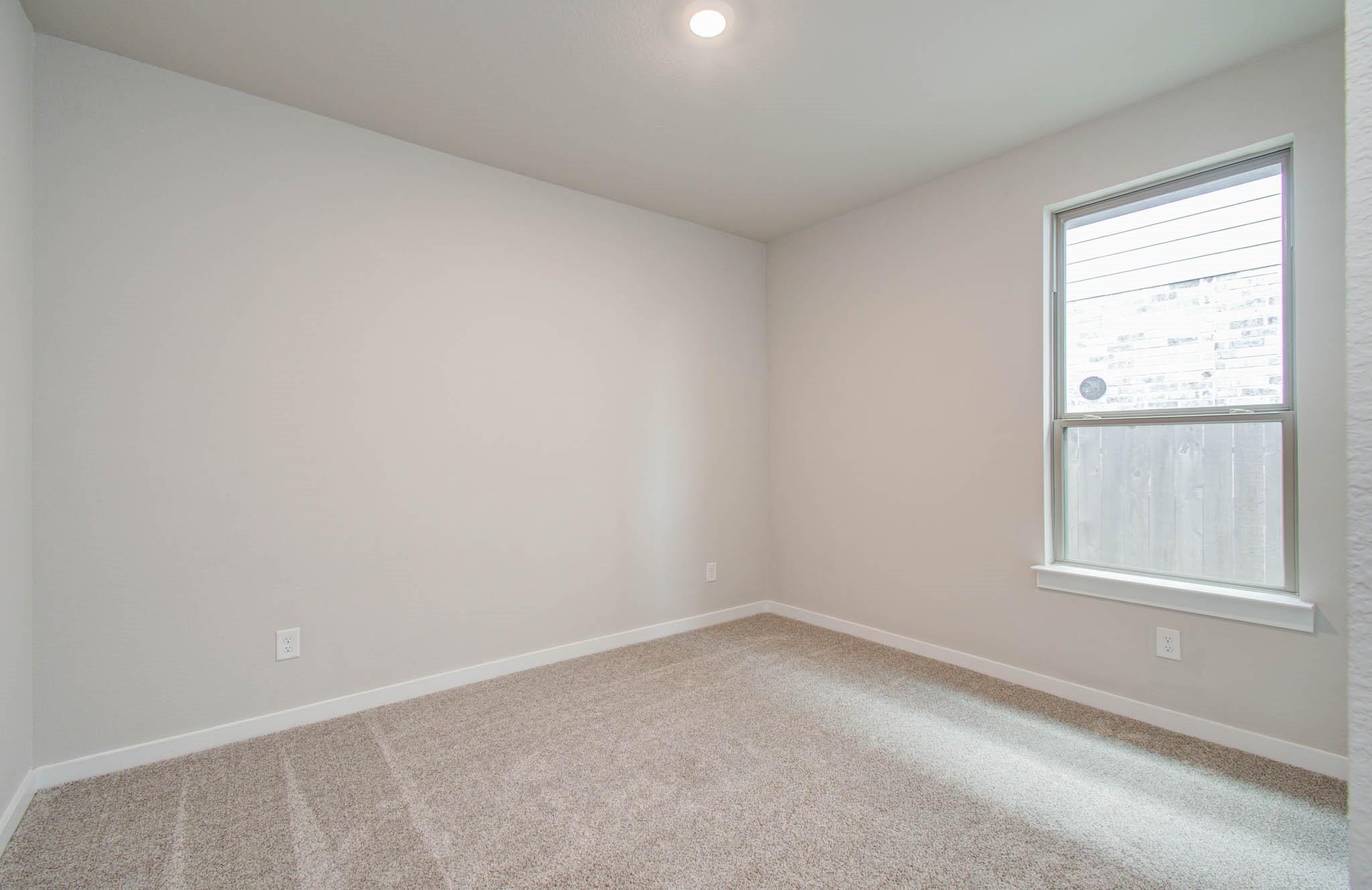 28511 Eli Eagle Street