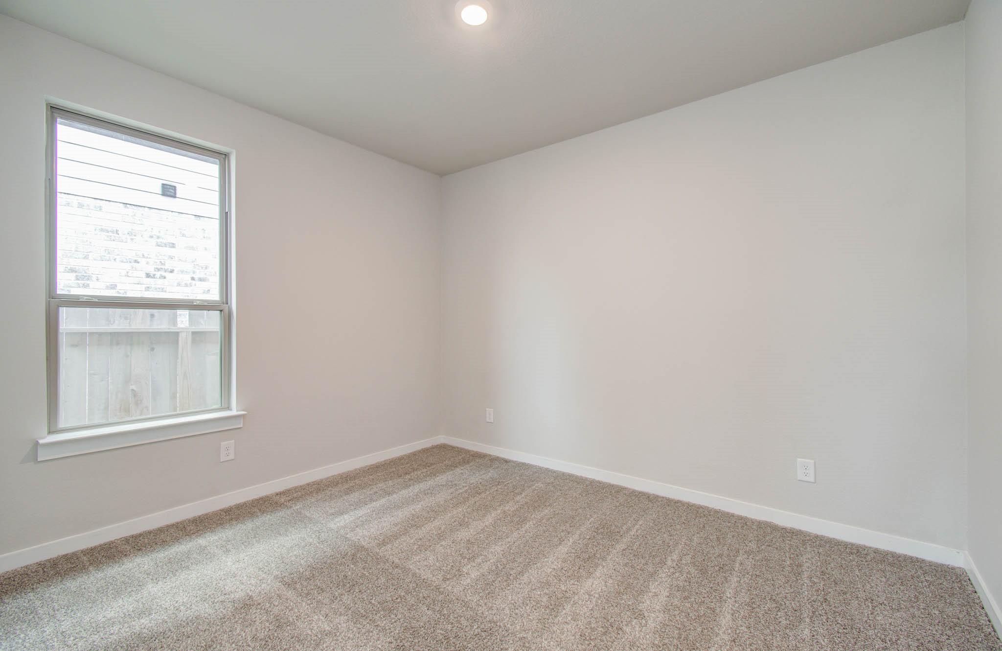 28511 Eli Eagle Street