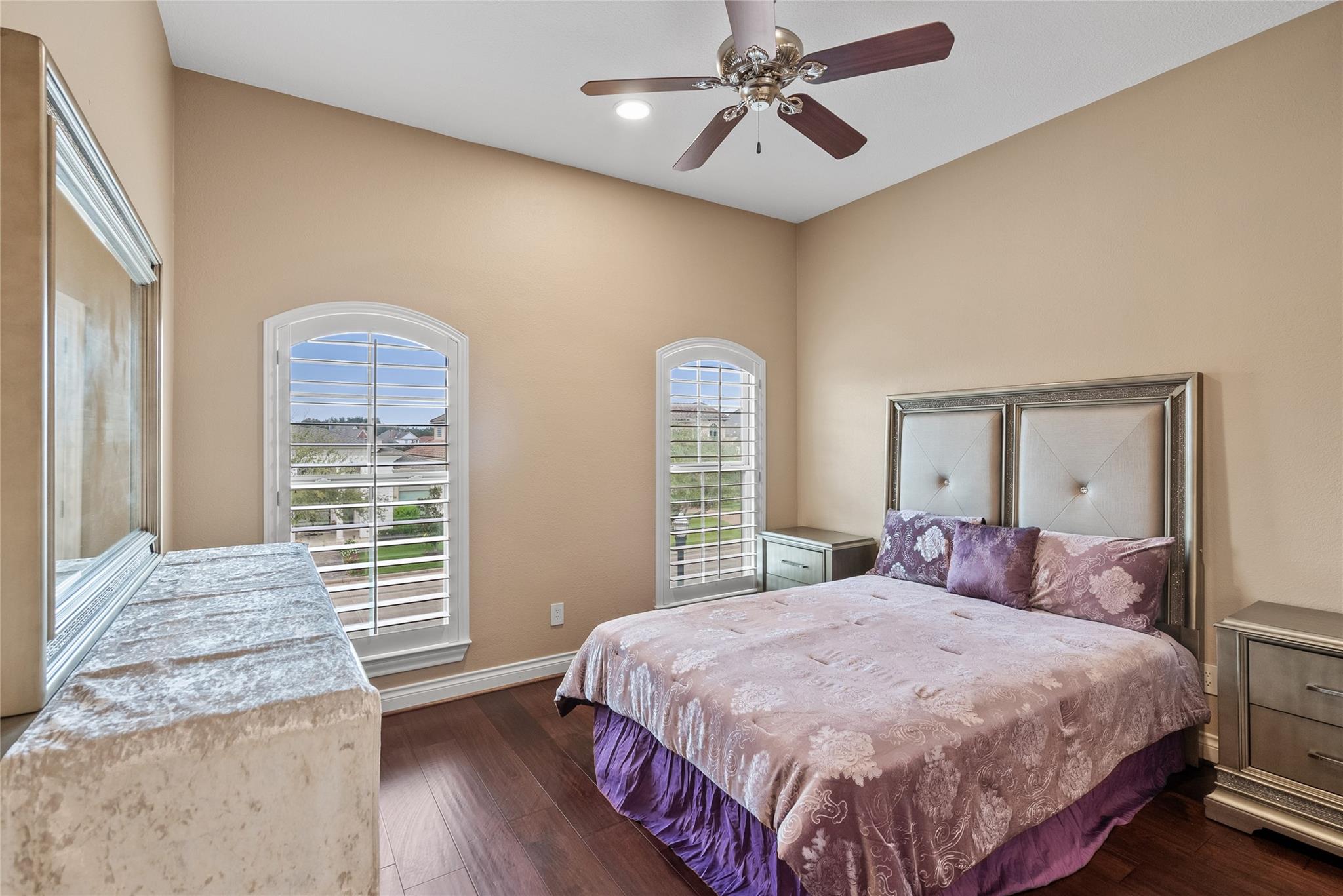 15611 Oyster Cove Drive