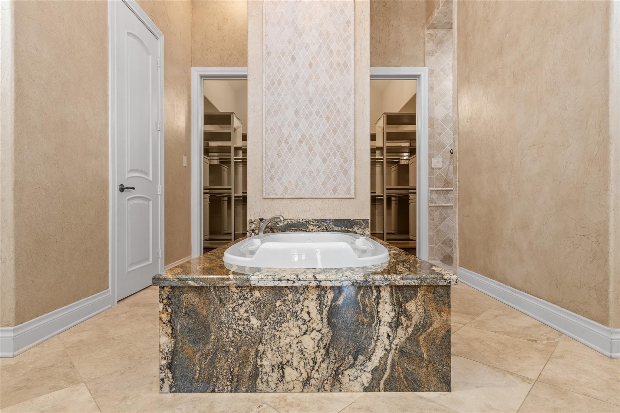 15611 Oyster Cove Drive