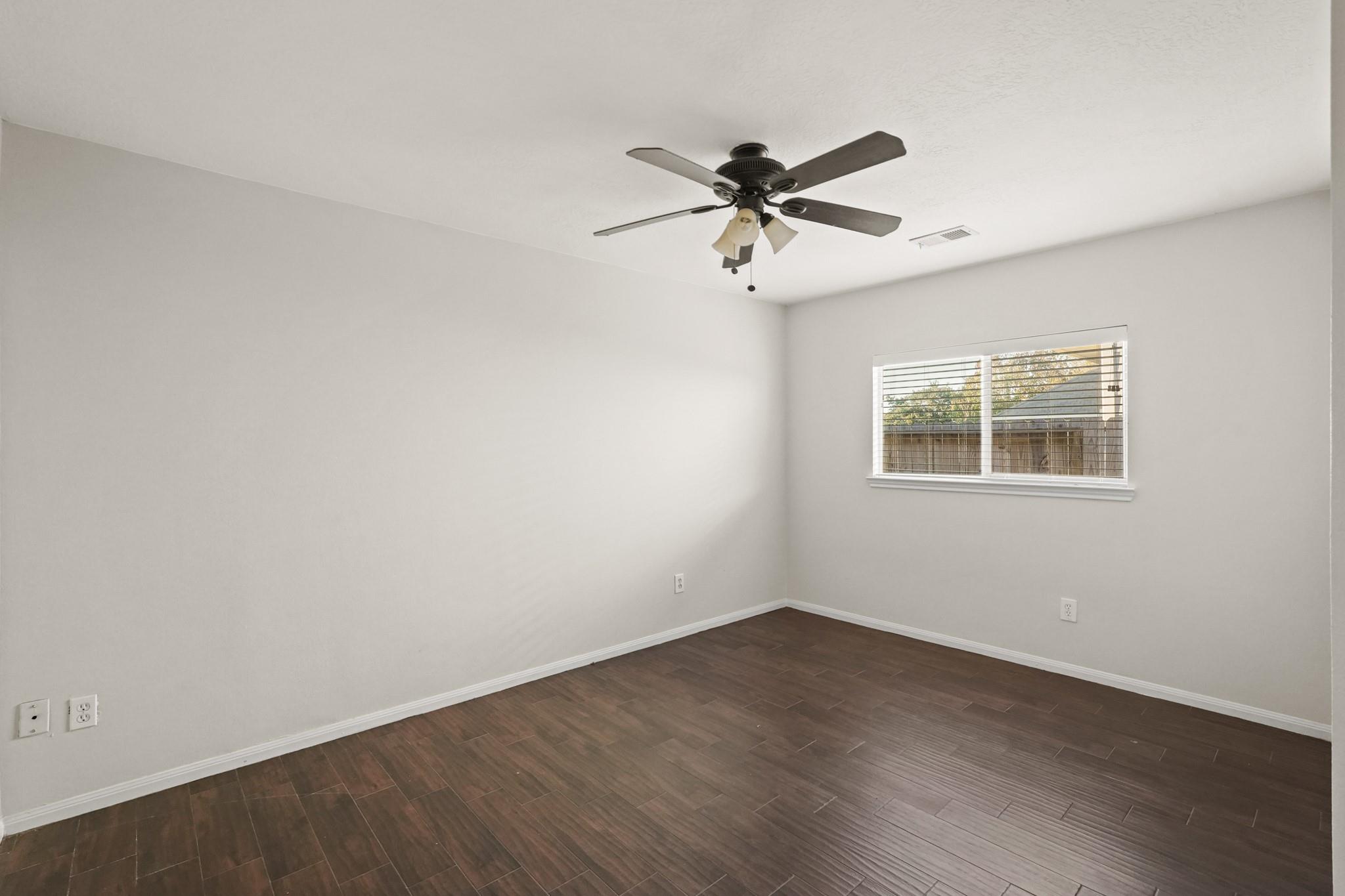 5823 Creektrace Lane