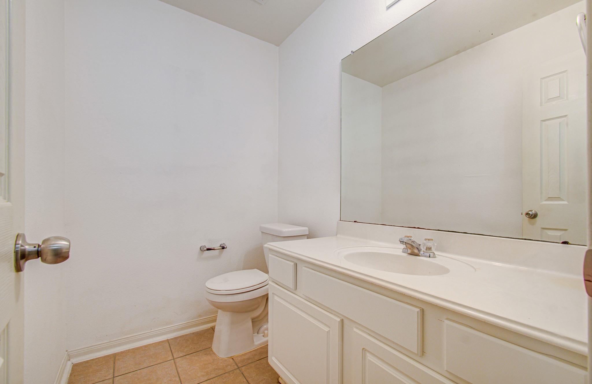 3815 Shire Valley Drive