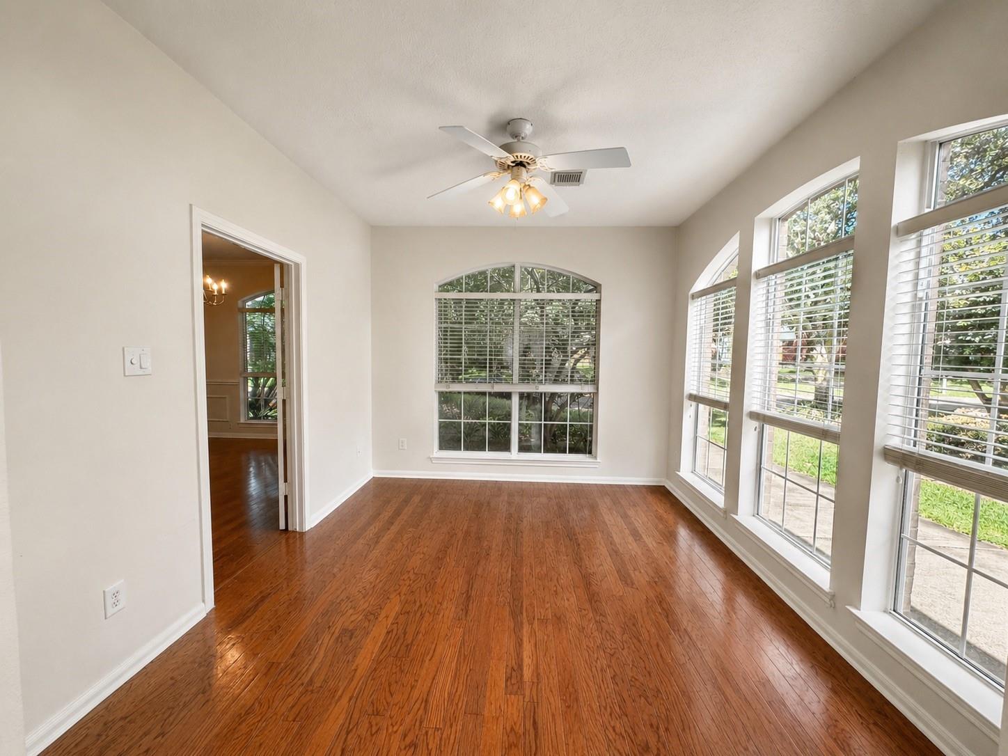 223 Wild Oak Run