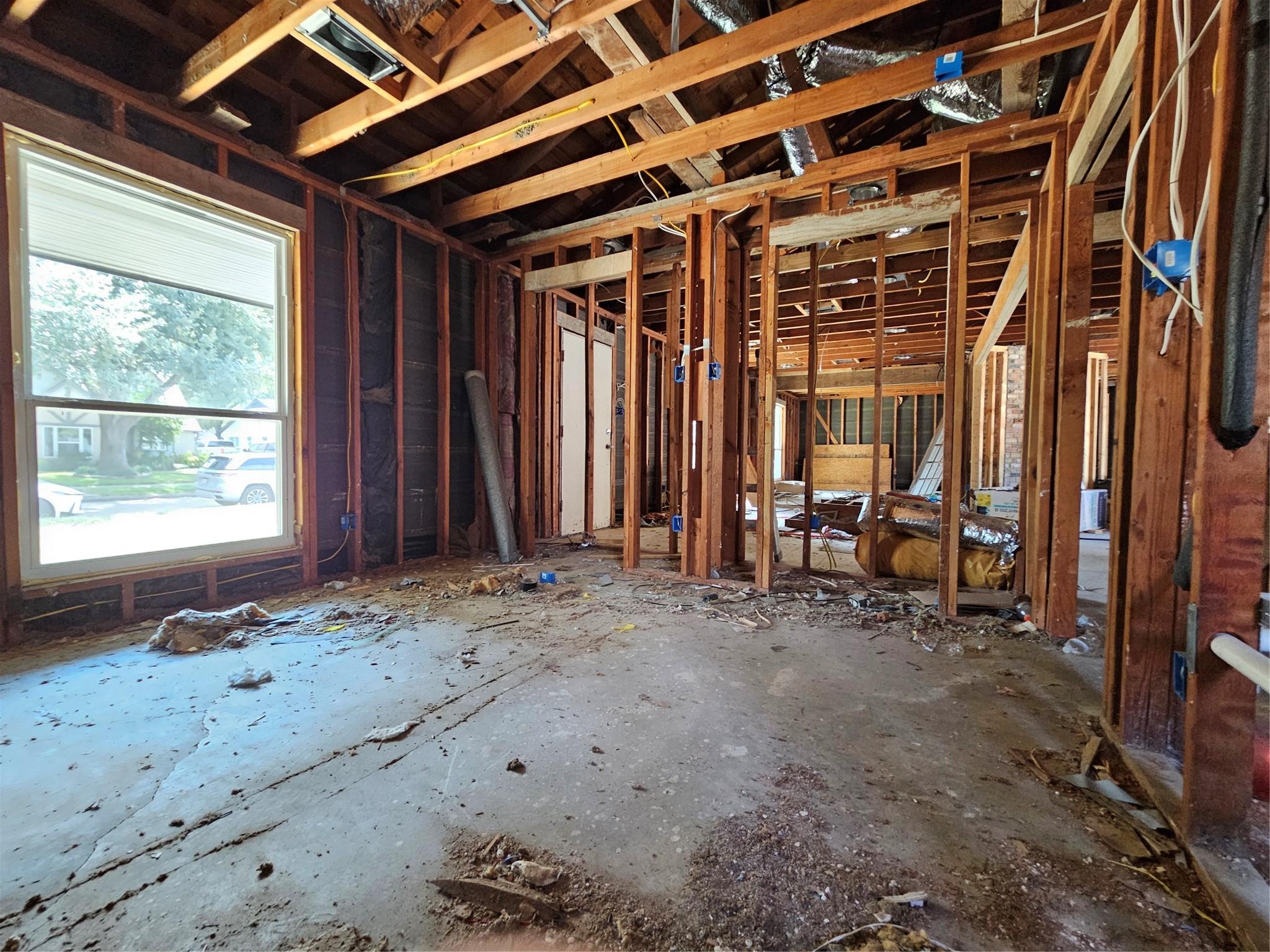 5706 Rutherglenn Drive