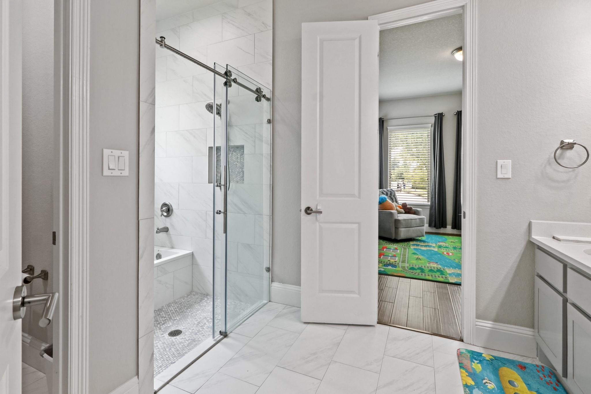 5318 Abington Creek Lane