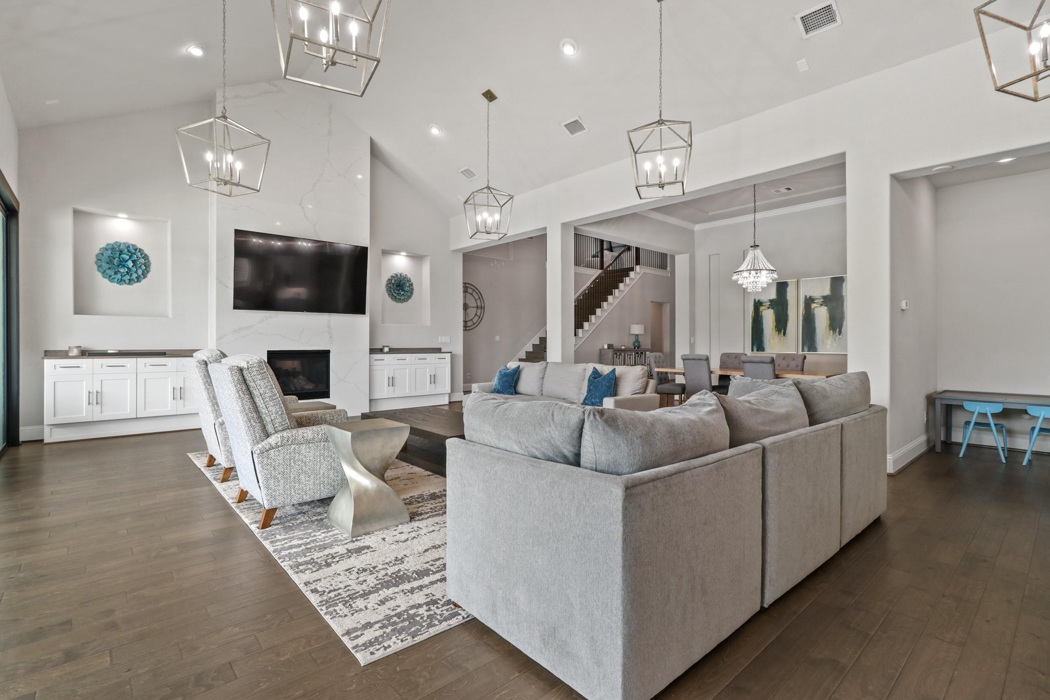 5318 Abington Creek Lane