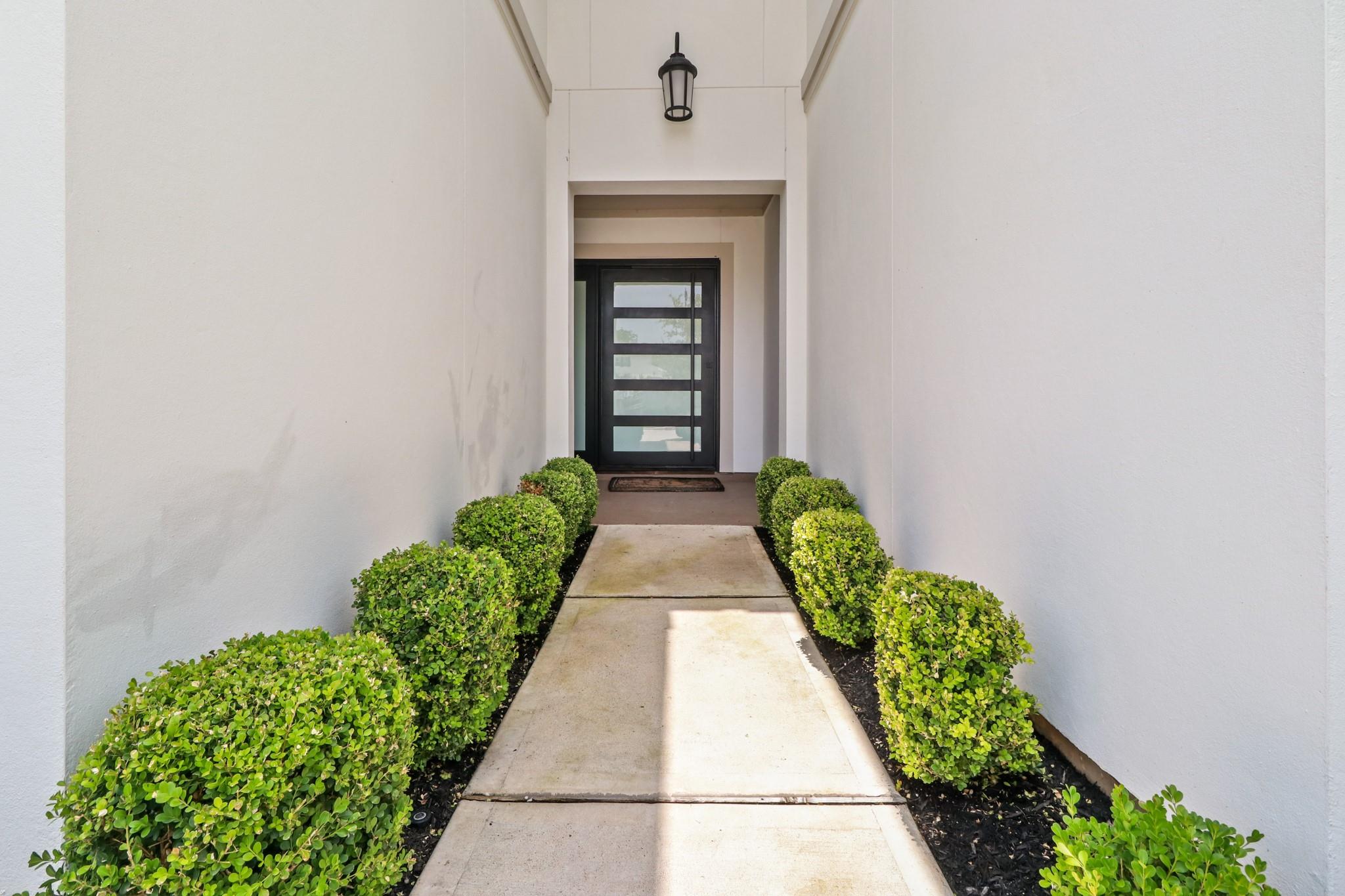 5318 Abington Creek Lane