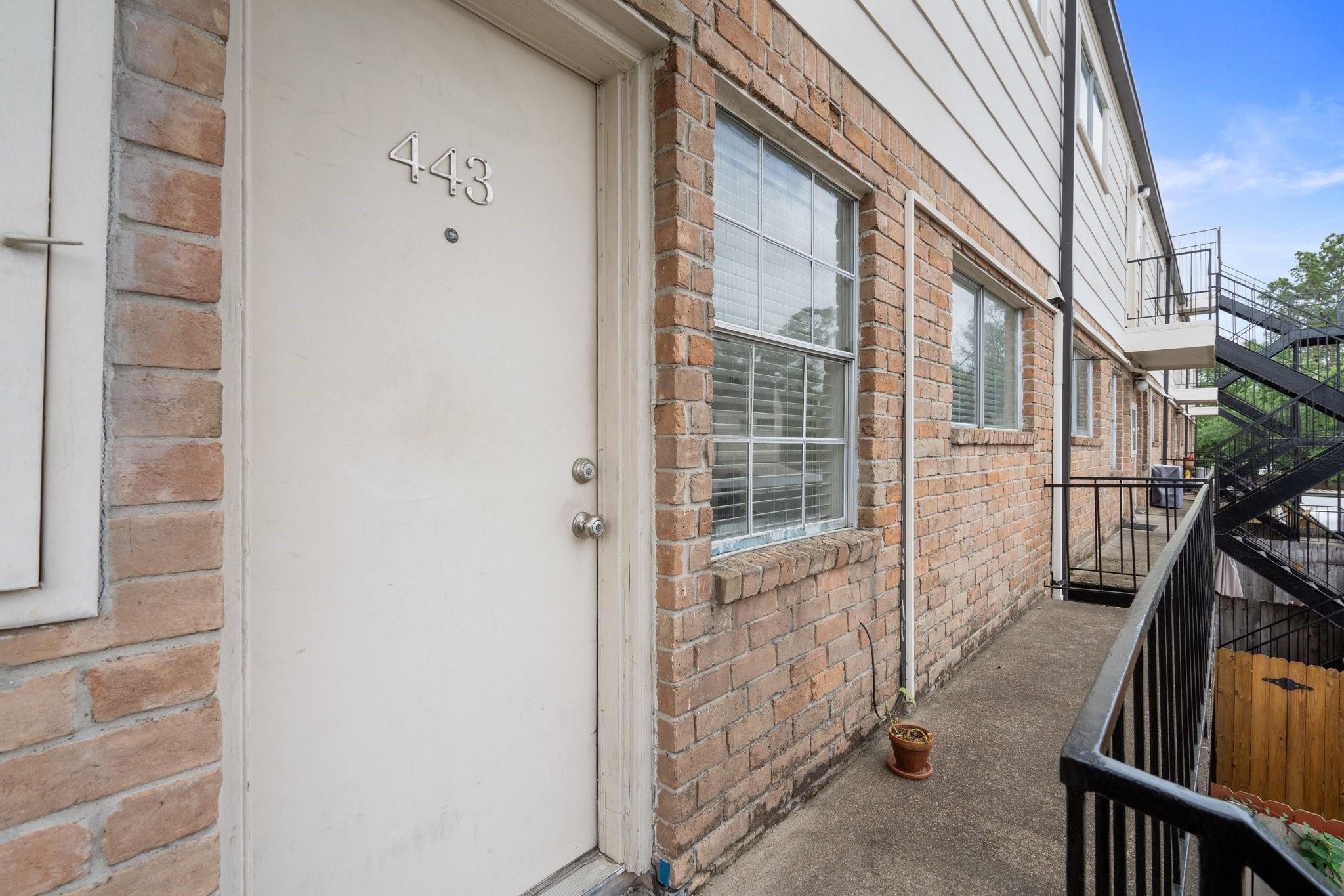 443 N Post Oak Lane # 443