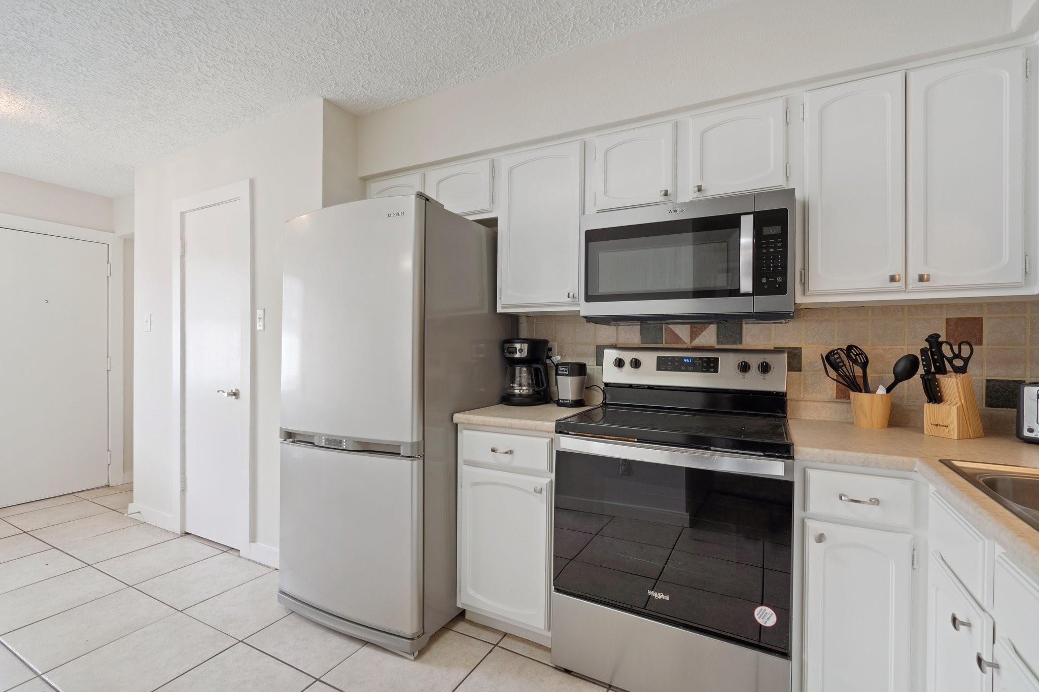 443 N Post Oak Lane # 443