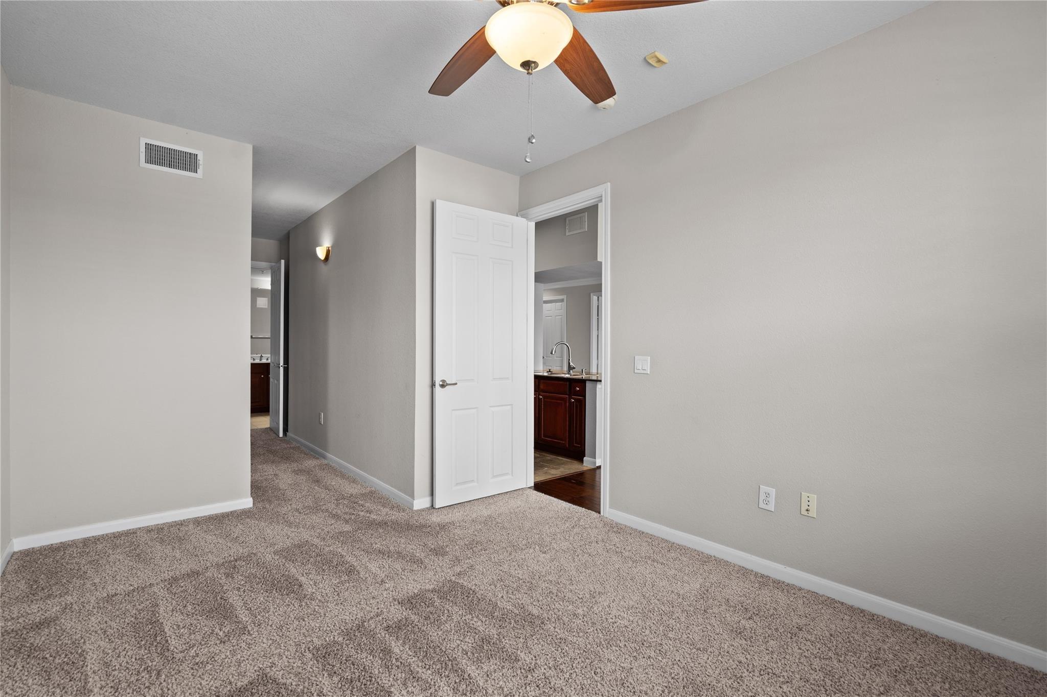 7575 Kirby Drive # 2202