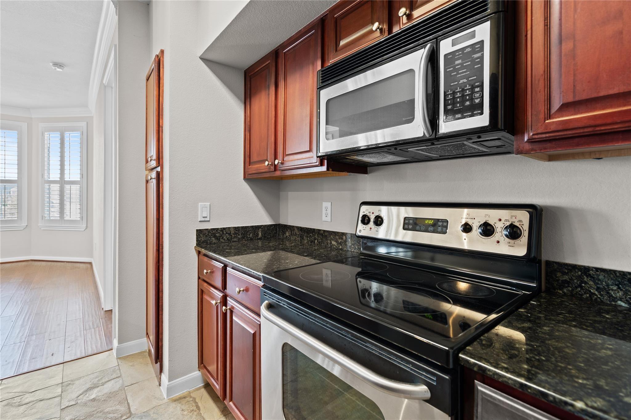 7575 Kirby Drive # 2202