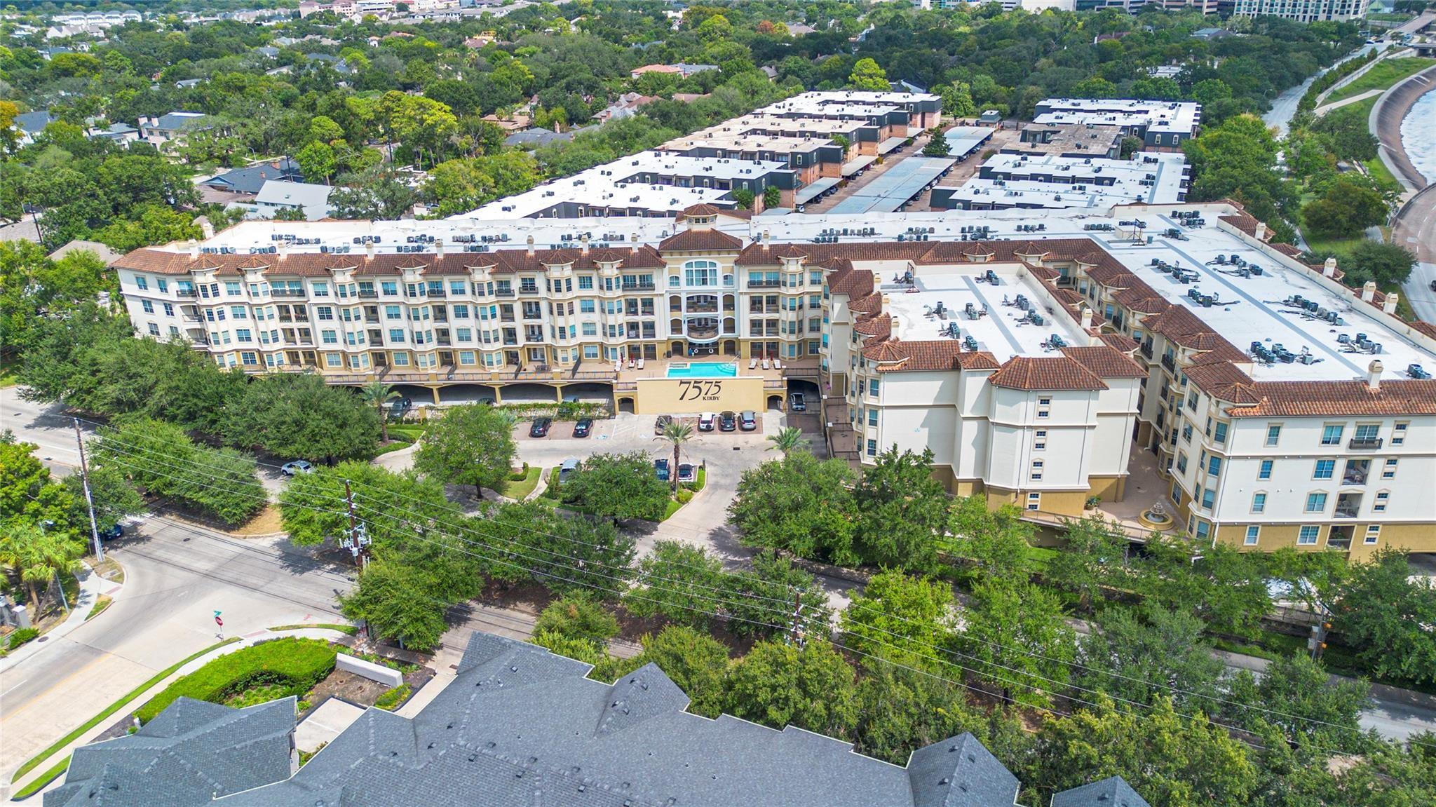 7575 Kirby Drive # 2202