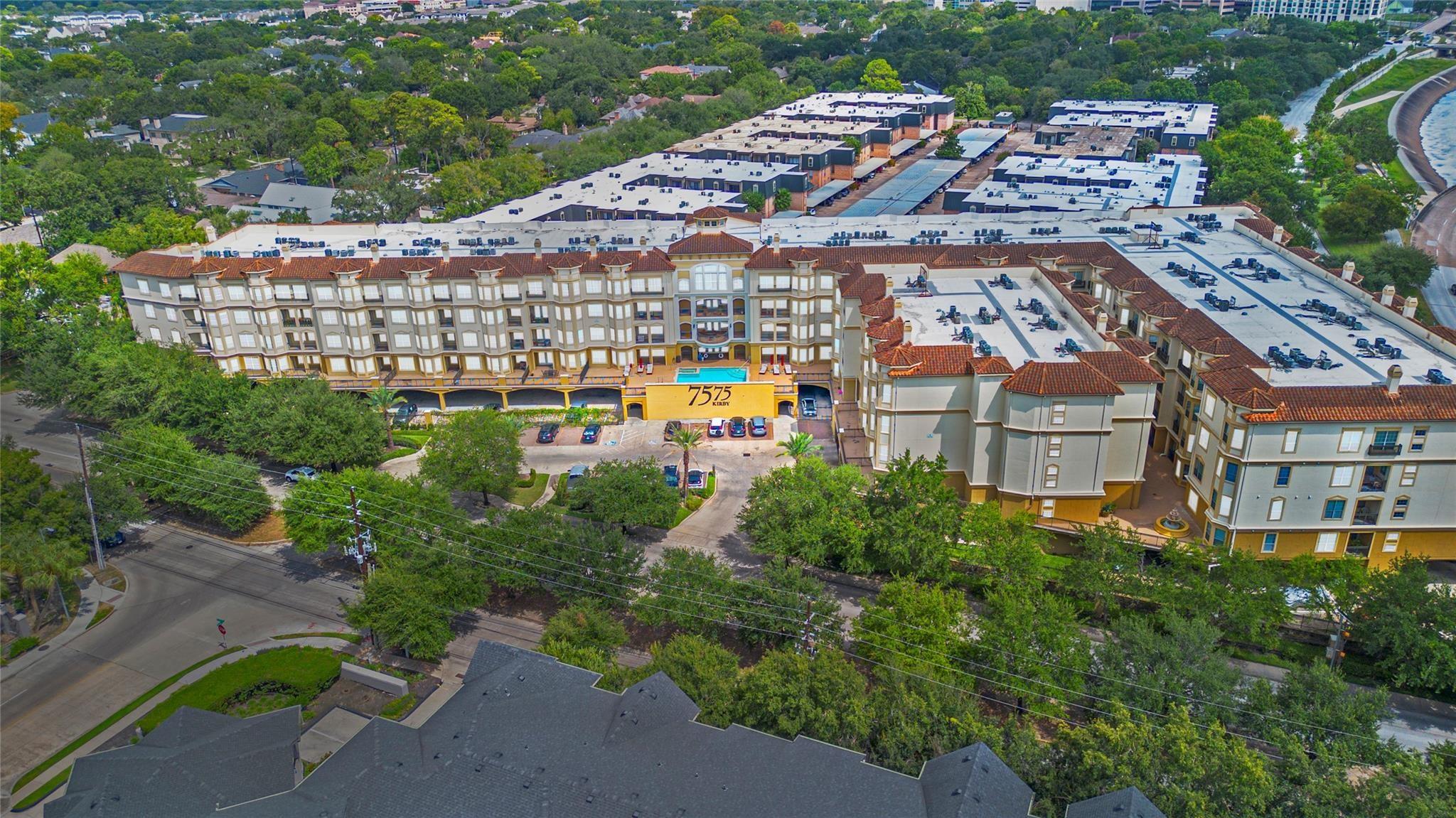 7575 Kirby Drive # 2202