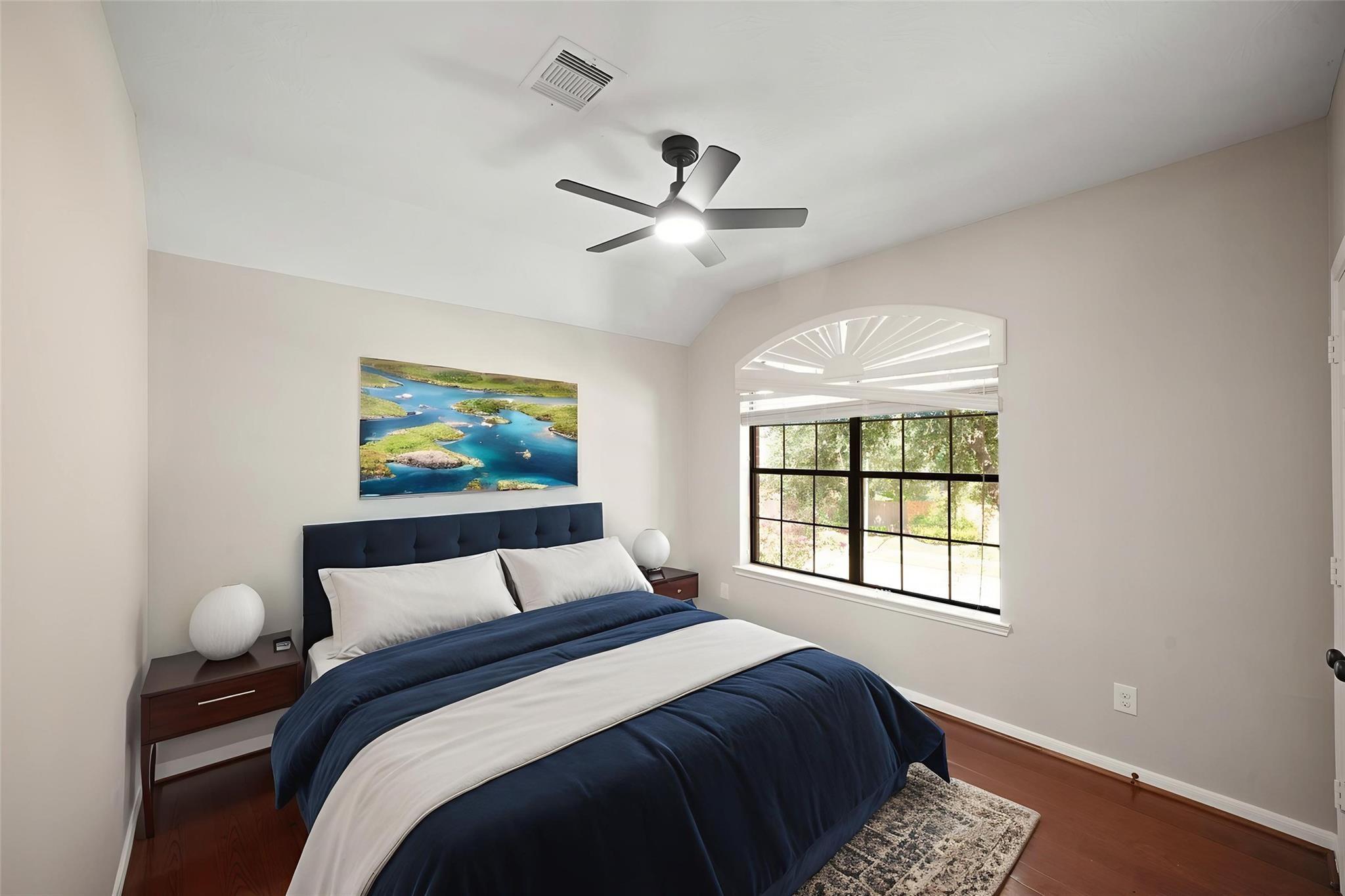 714 Coggins Point Way